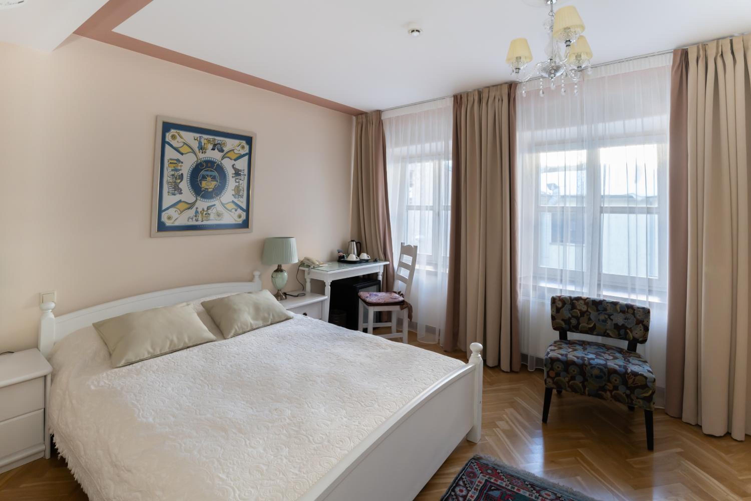 Standard Double or Twin Room - Photo 6