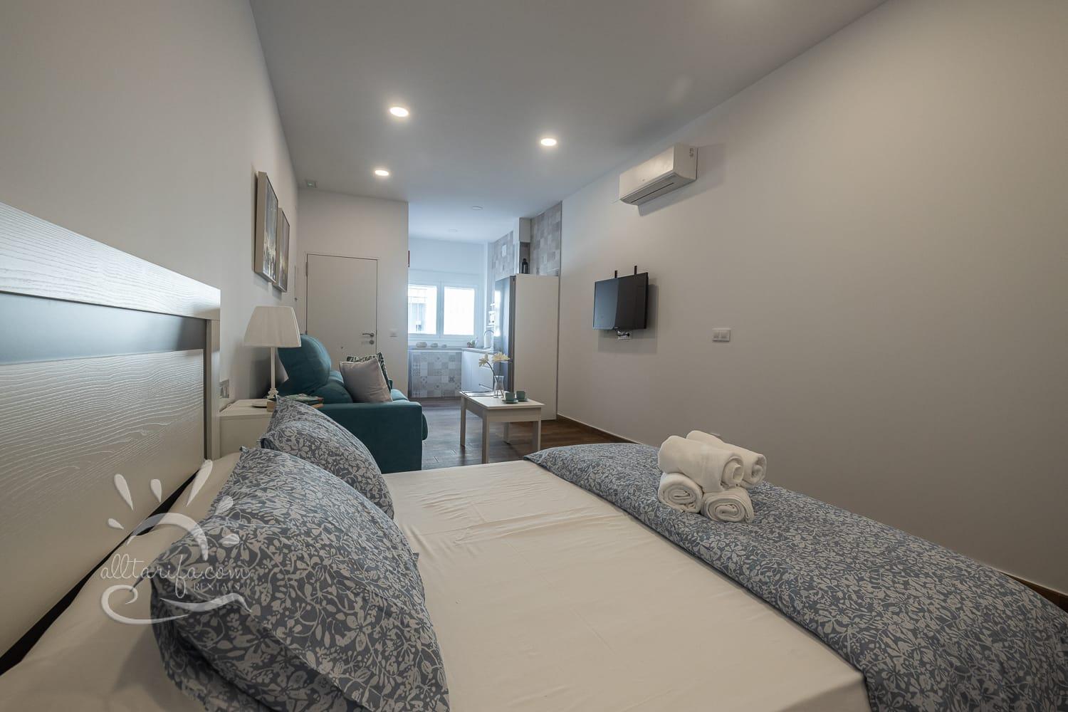 Studio Apartment photo 2