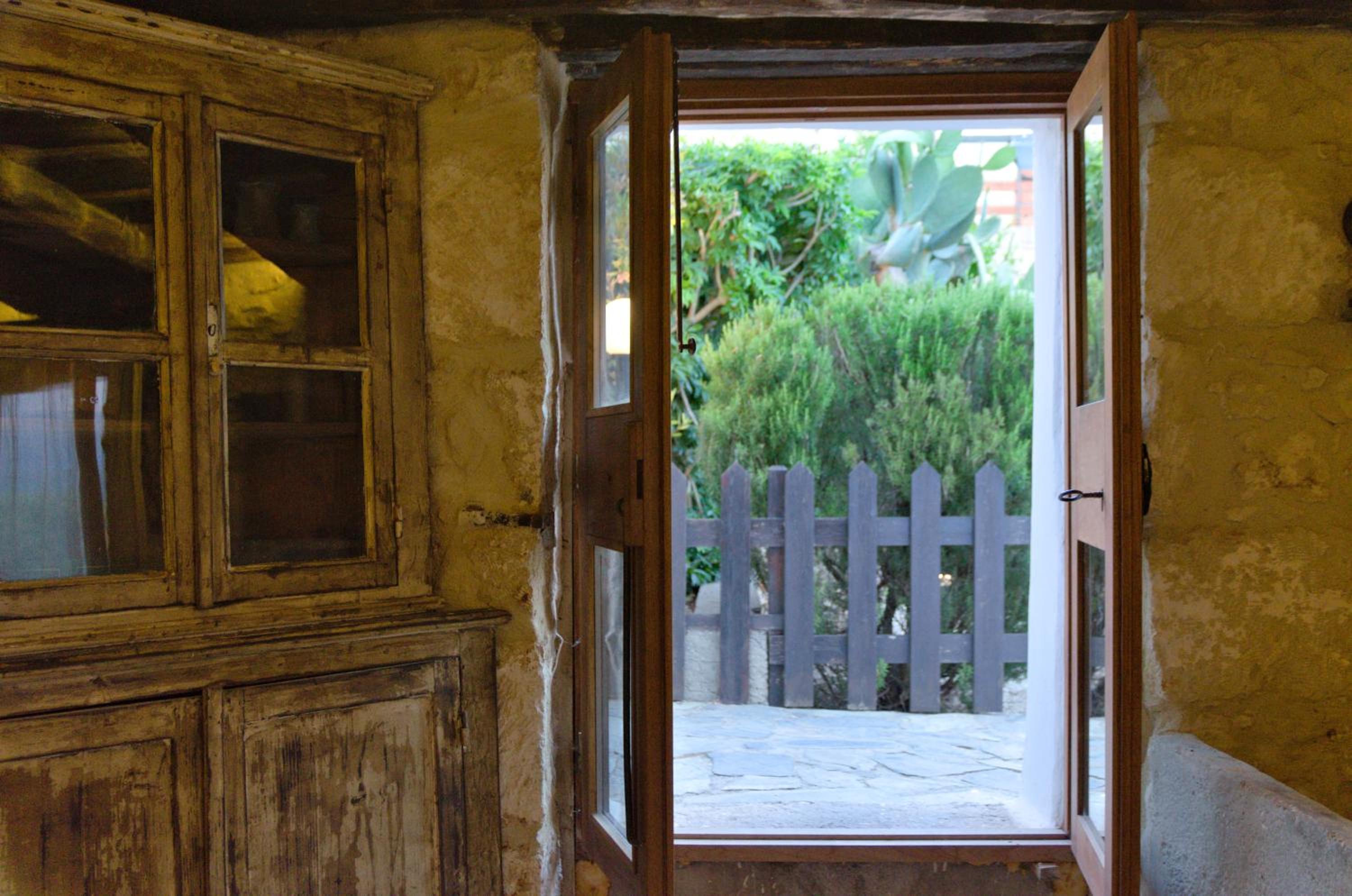 Villa With Private Pool photo 2