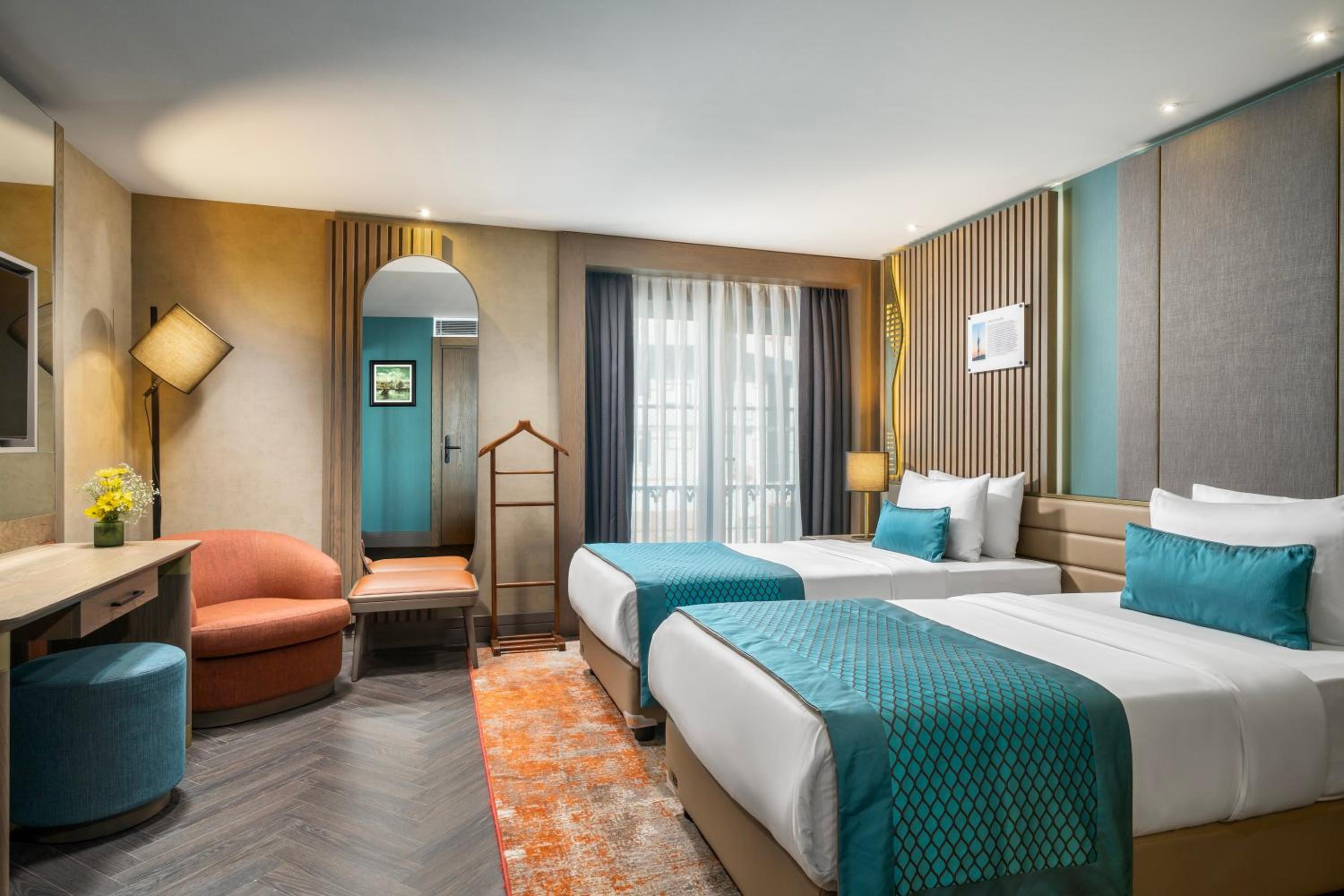 Deluxe Twin Room photo 3