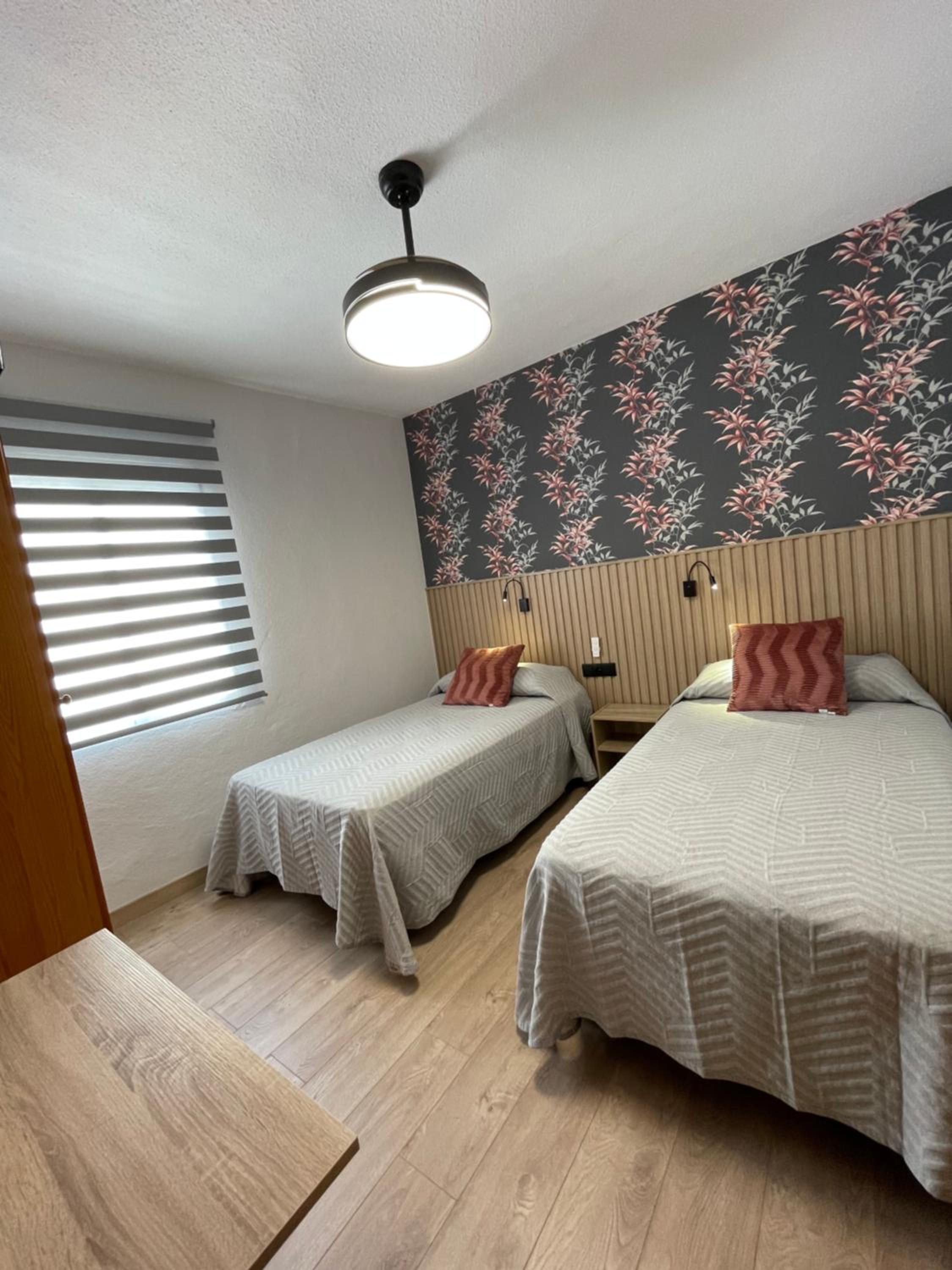 Habitación Estándar con Dos Camas Individuales
