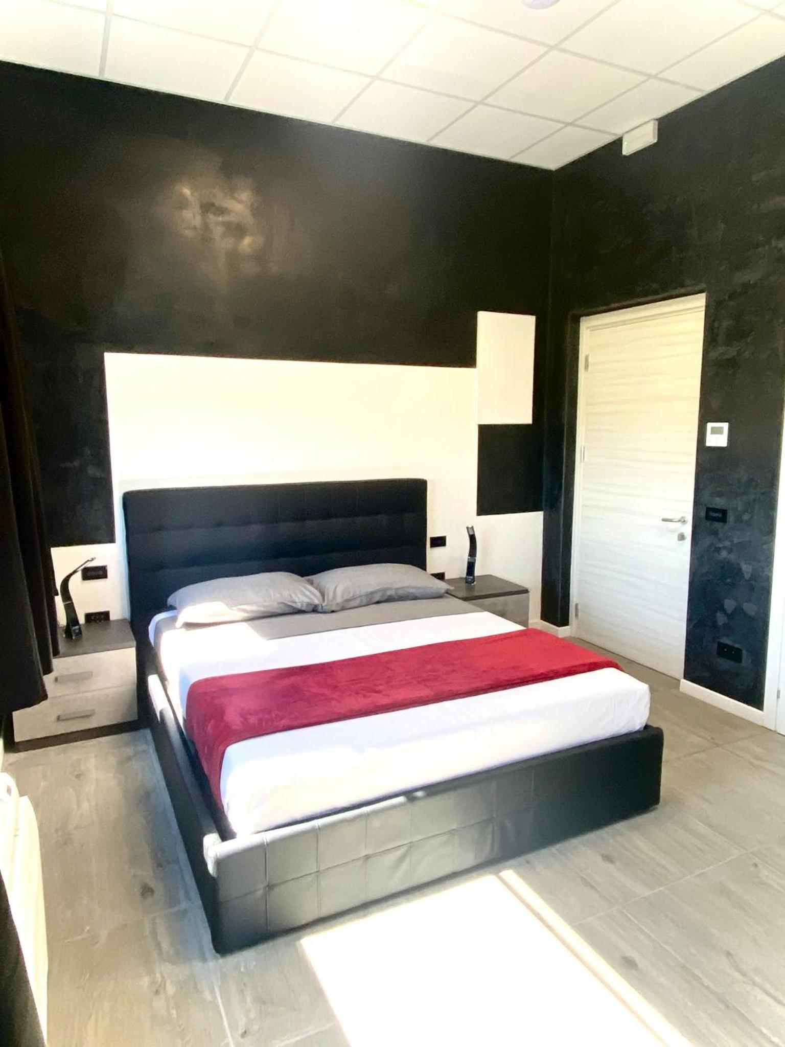 Superior King Room photo 2