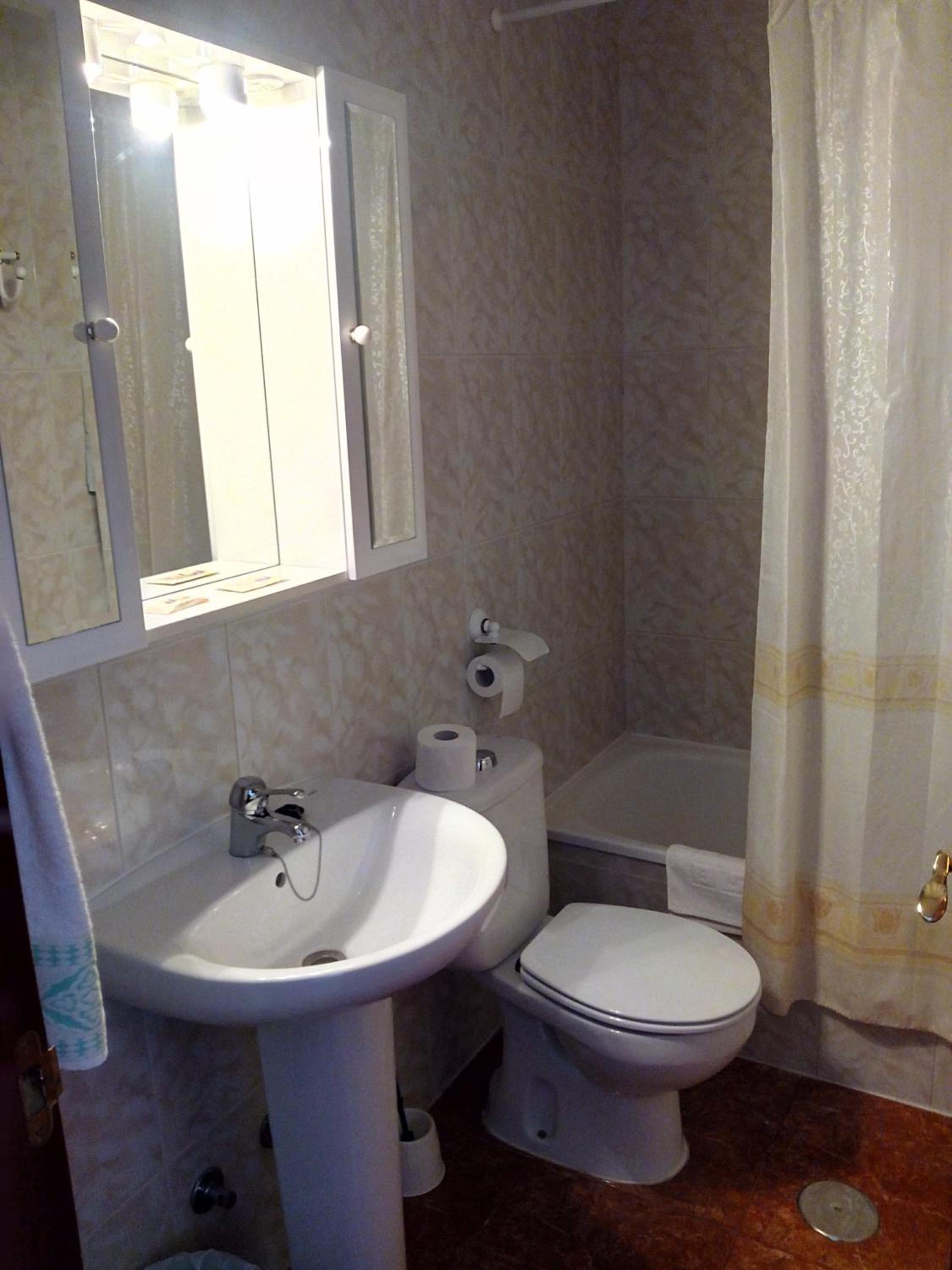 Double or Twin Room (extra bed optional) photo 2