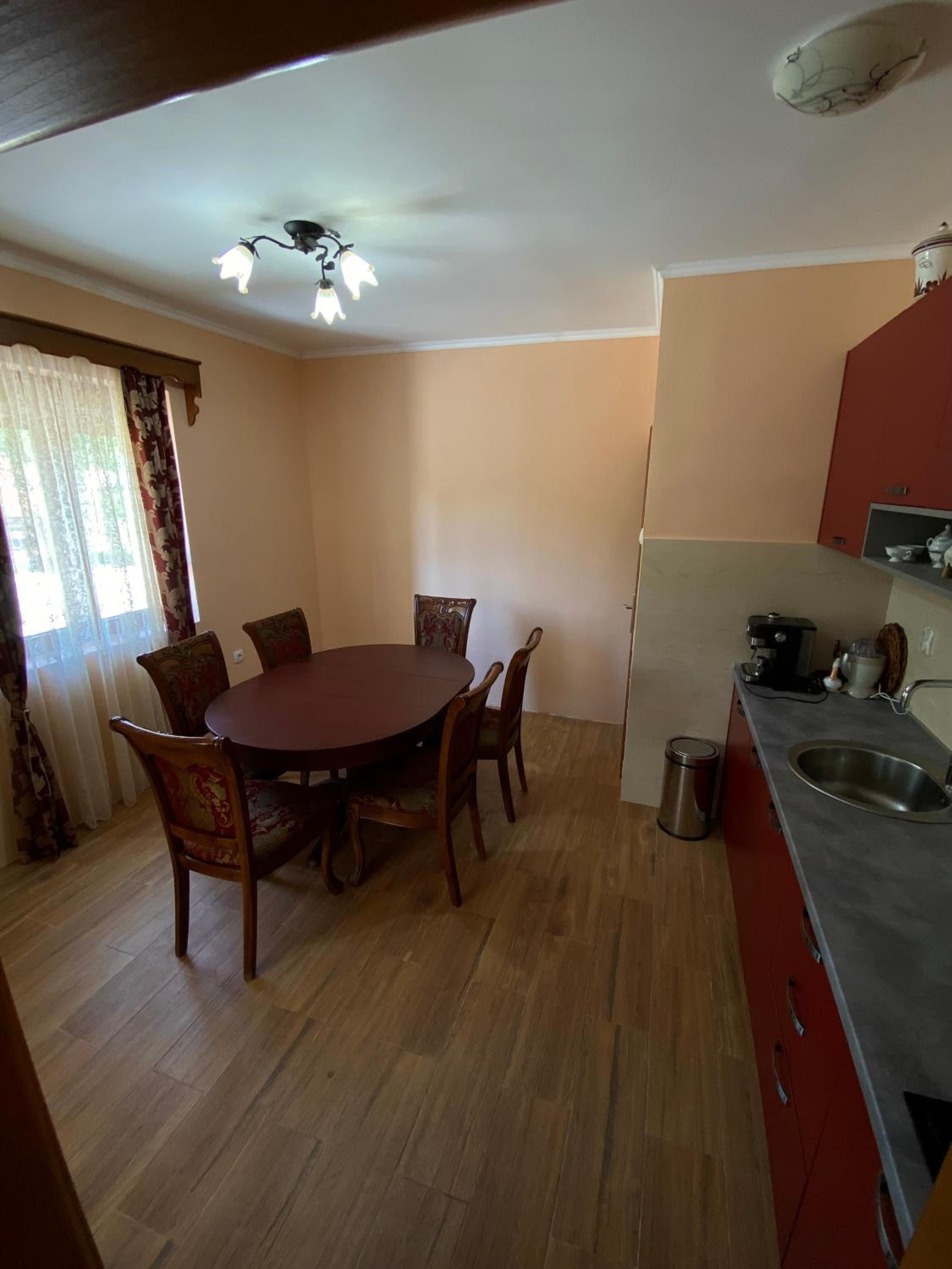 Deluxe Double Room with Extra Bed photo 3