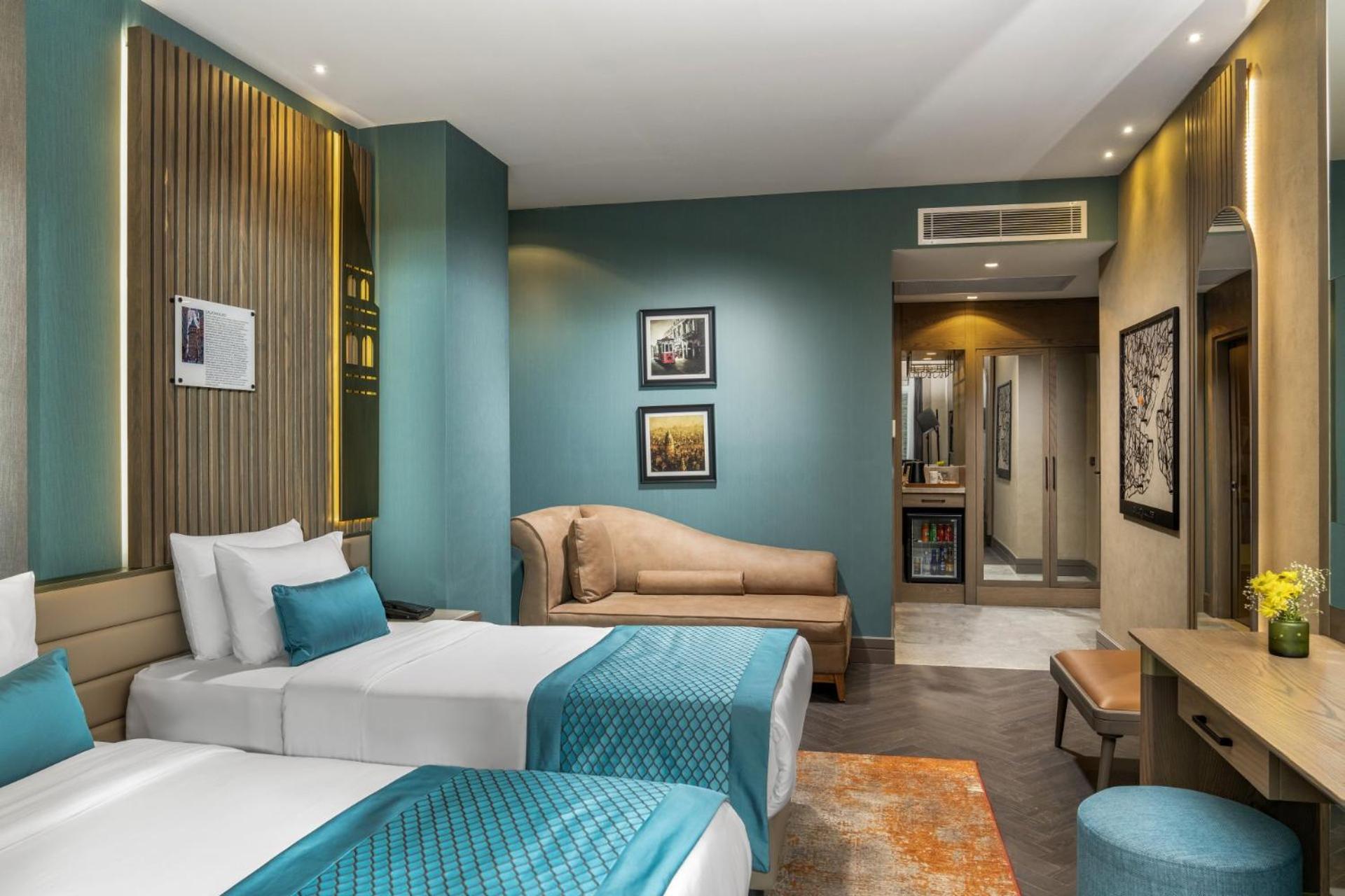 Deluxe Twin Room with Garden View photo 2