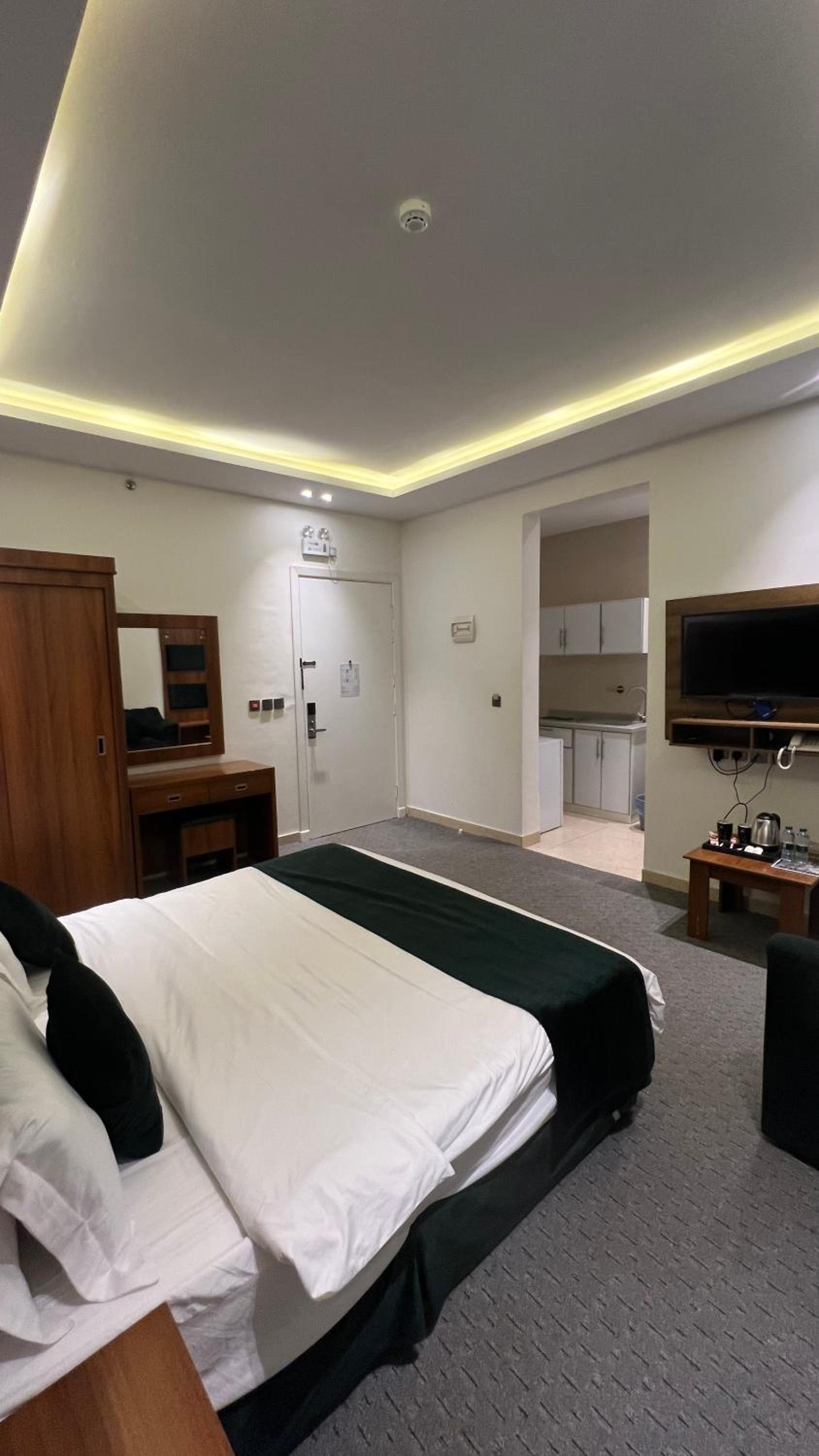 Economy Double Room photo 2