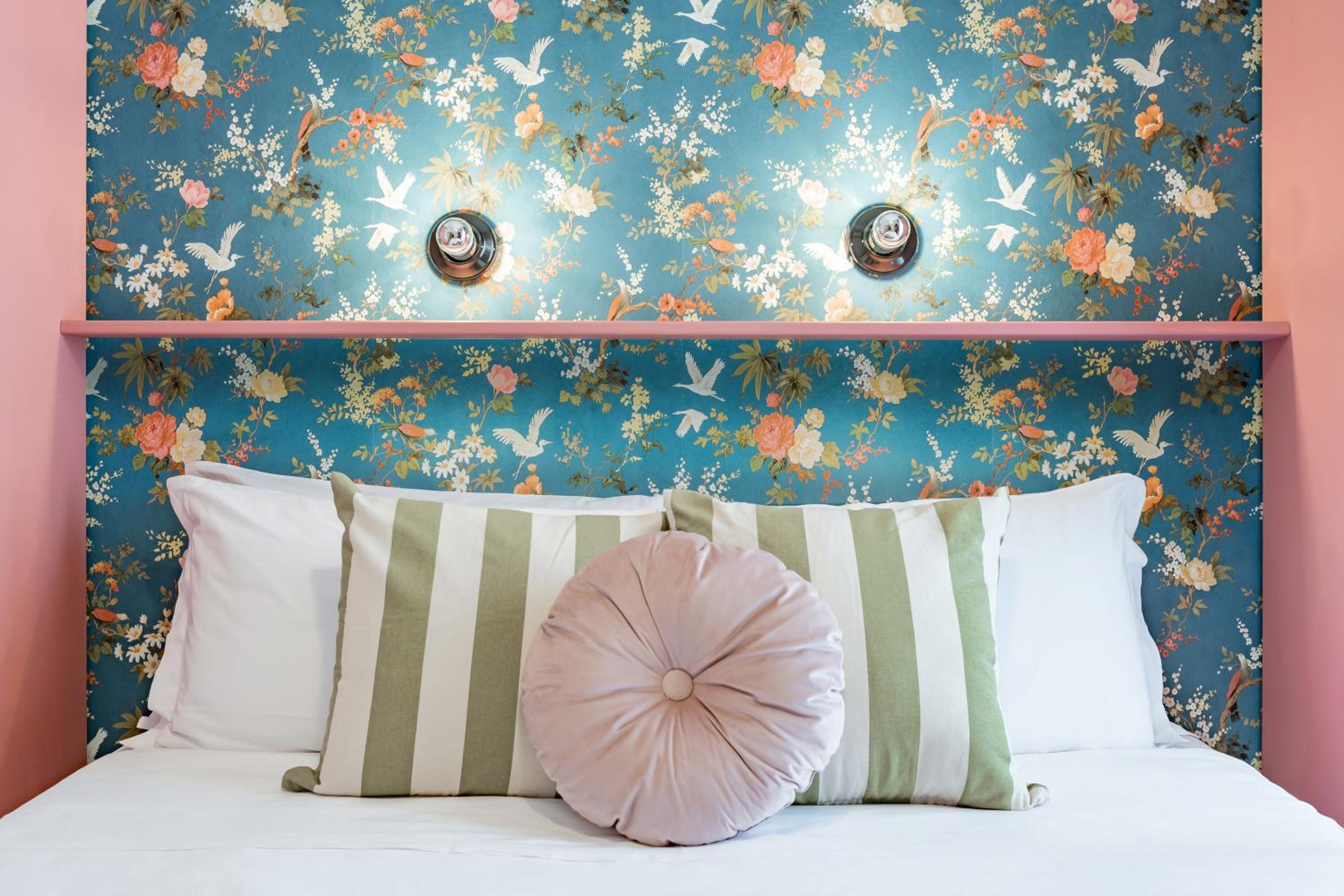 Double or Twin Room with Balcony photo 2