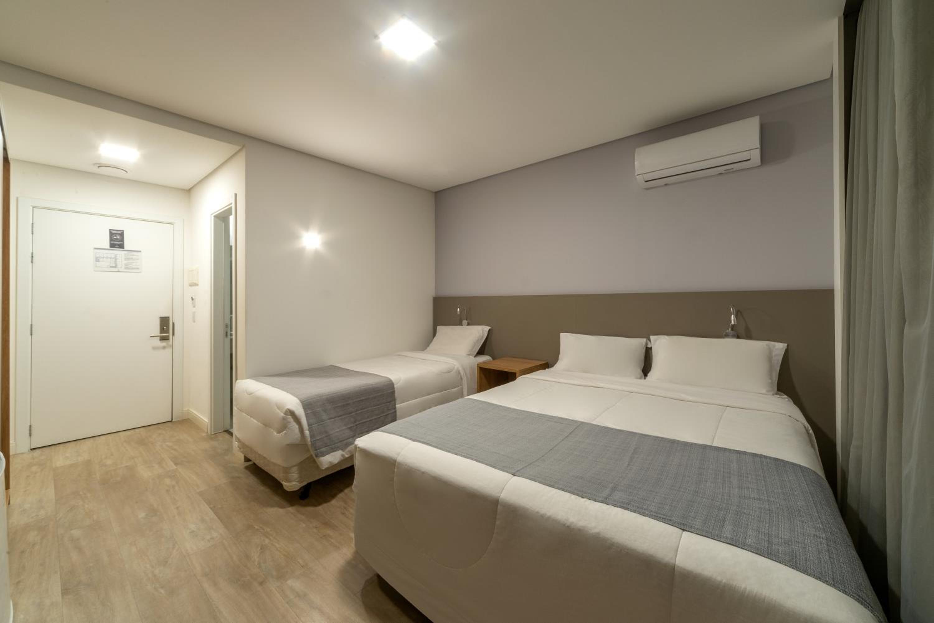 Luxury Triple Room photo 1