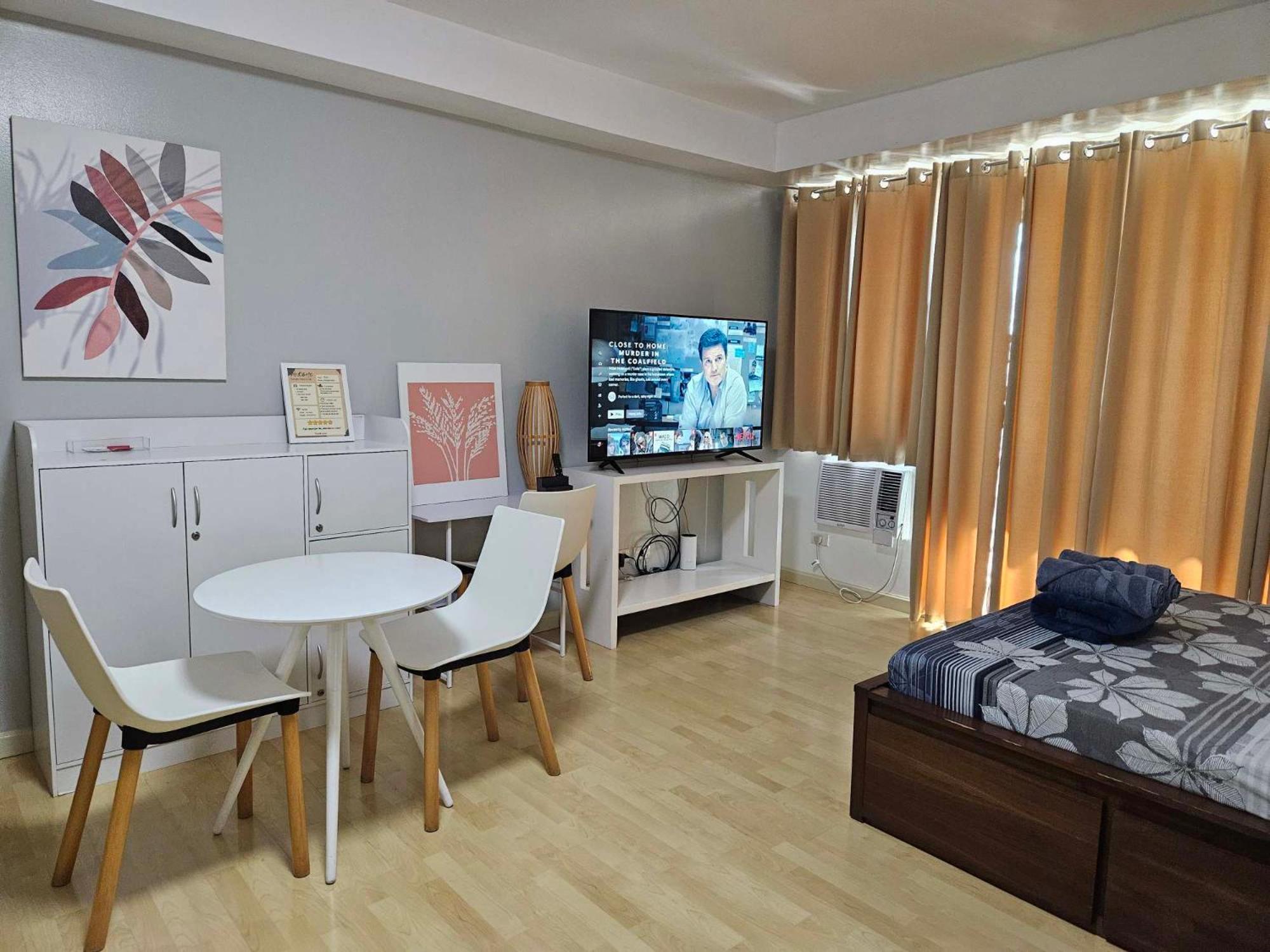 Apartment with Balcony - Photo 38