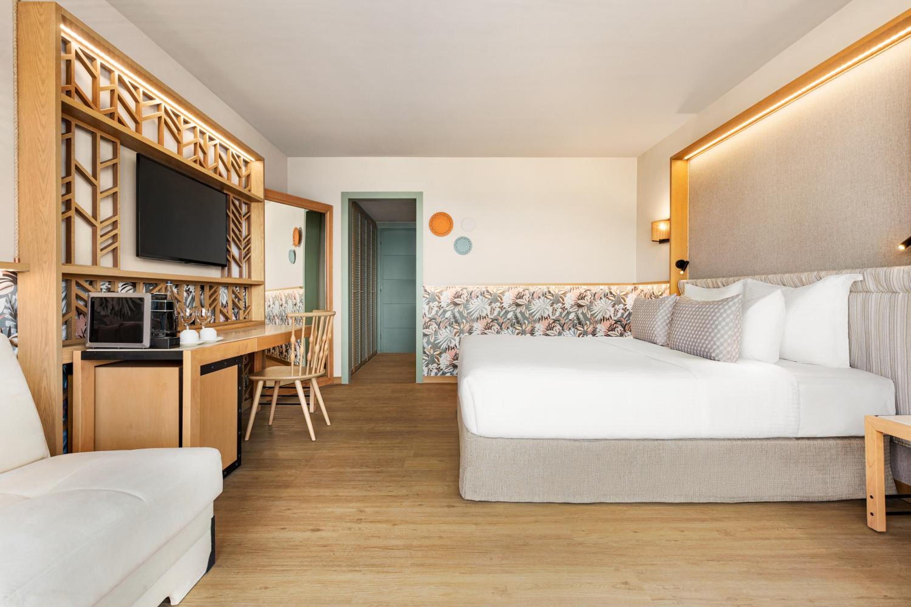 Bungalow Junior Suite with Sea View