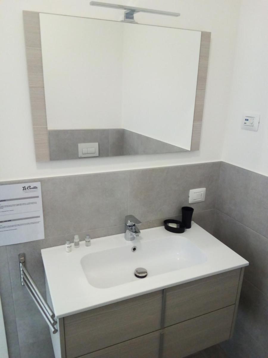 Double or Twin Room photo 2