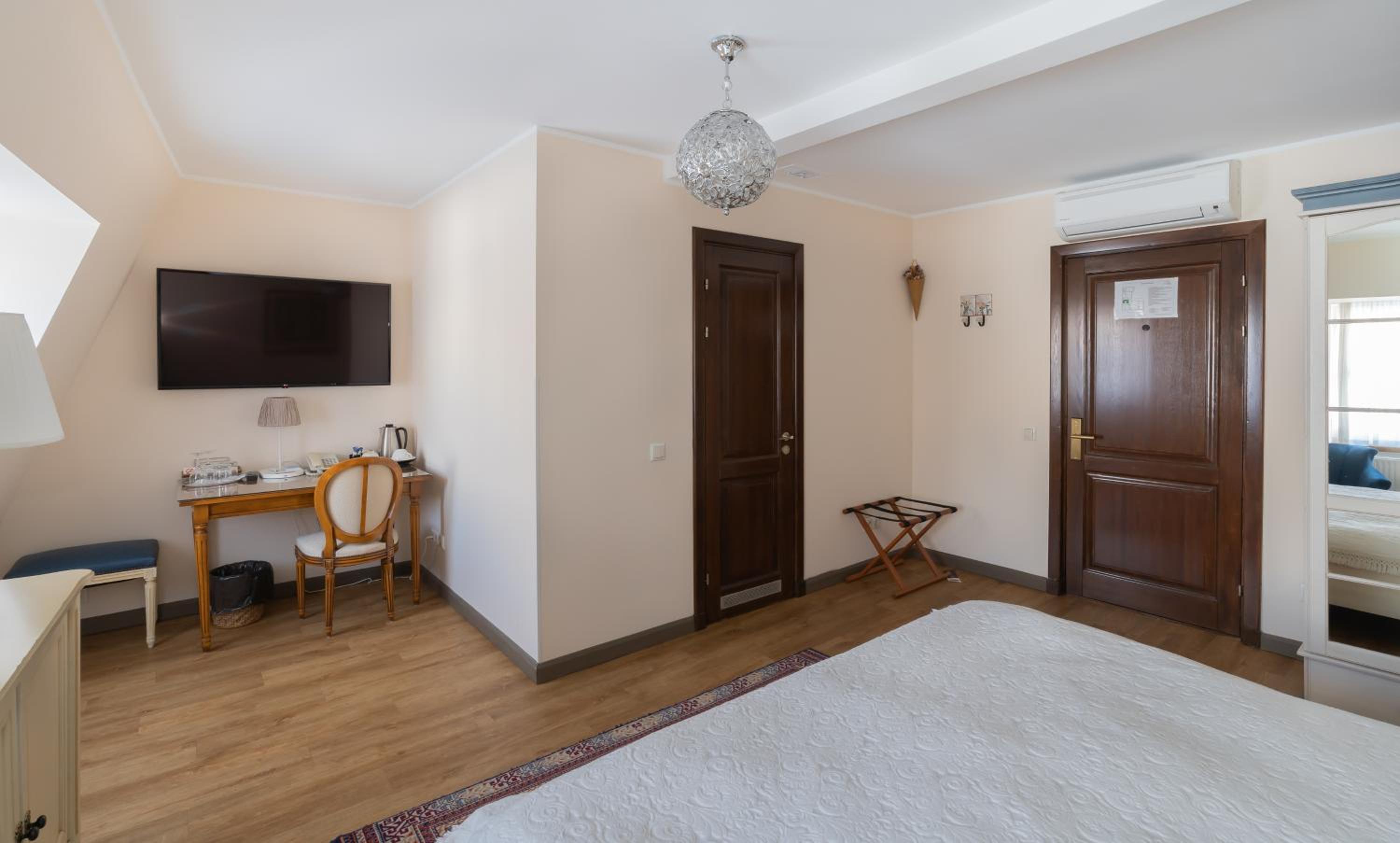 Superior Double Room - Photo 7