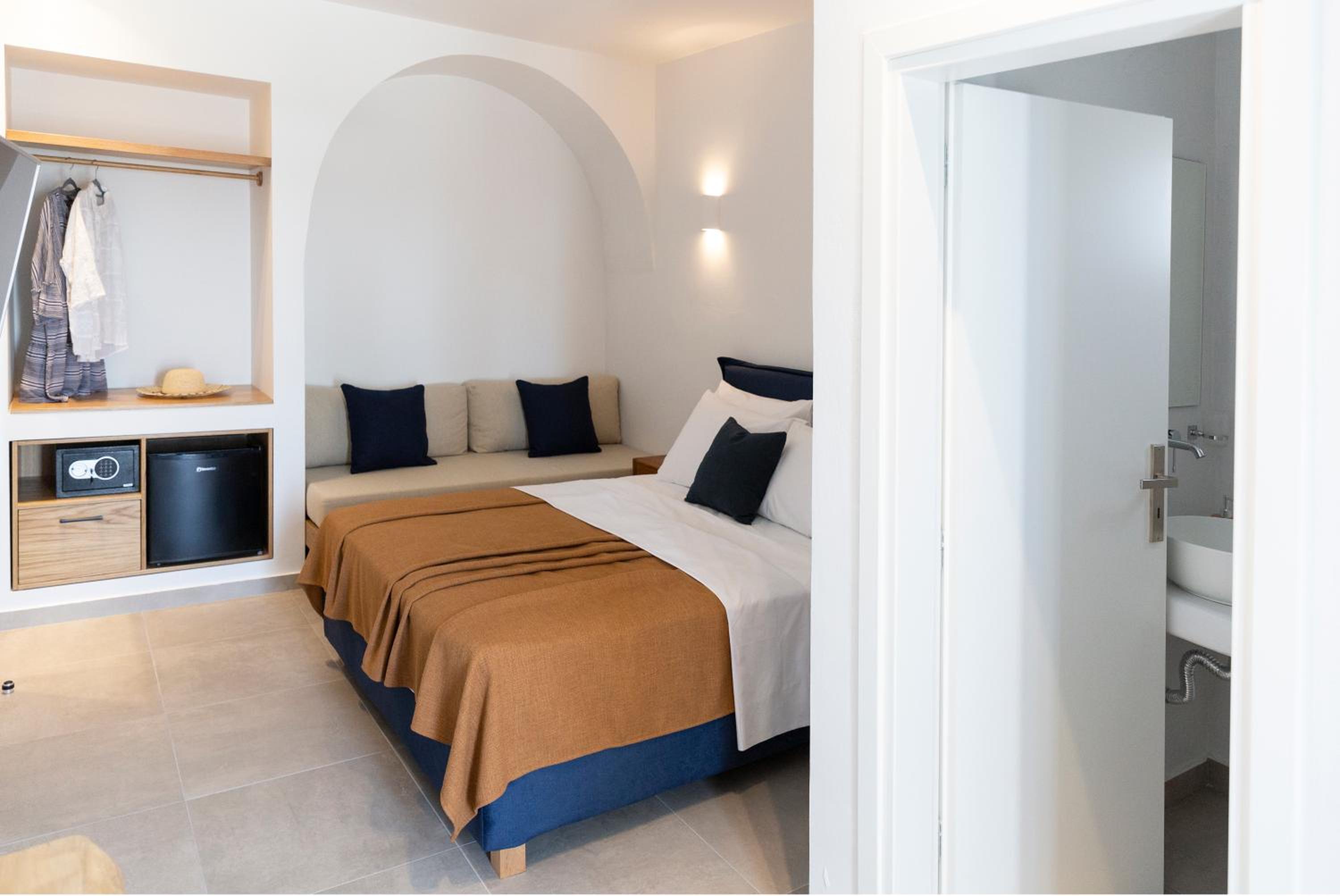 Triple Room with Balcony photo 3