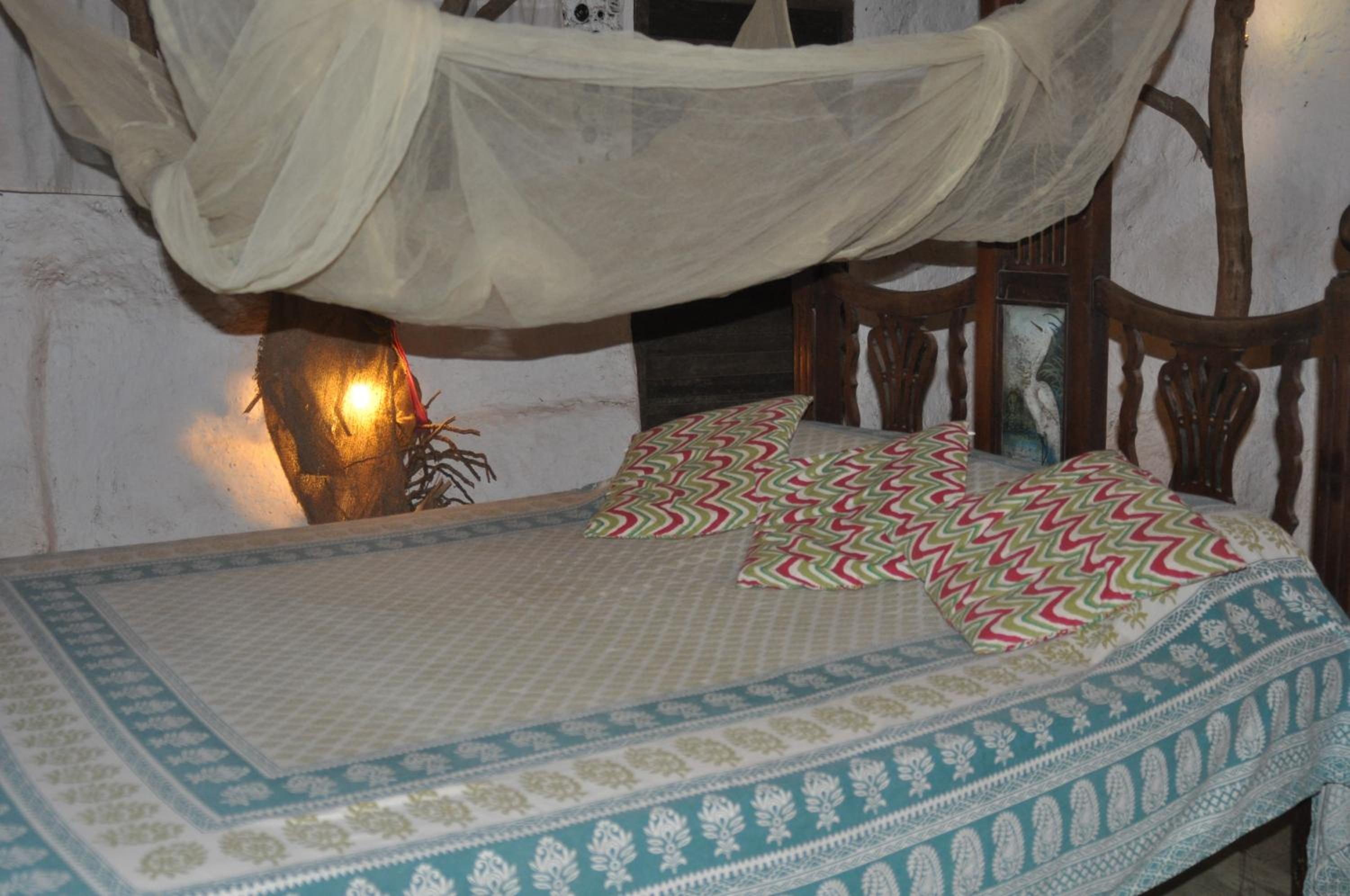 Earth House photo 3