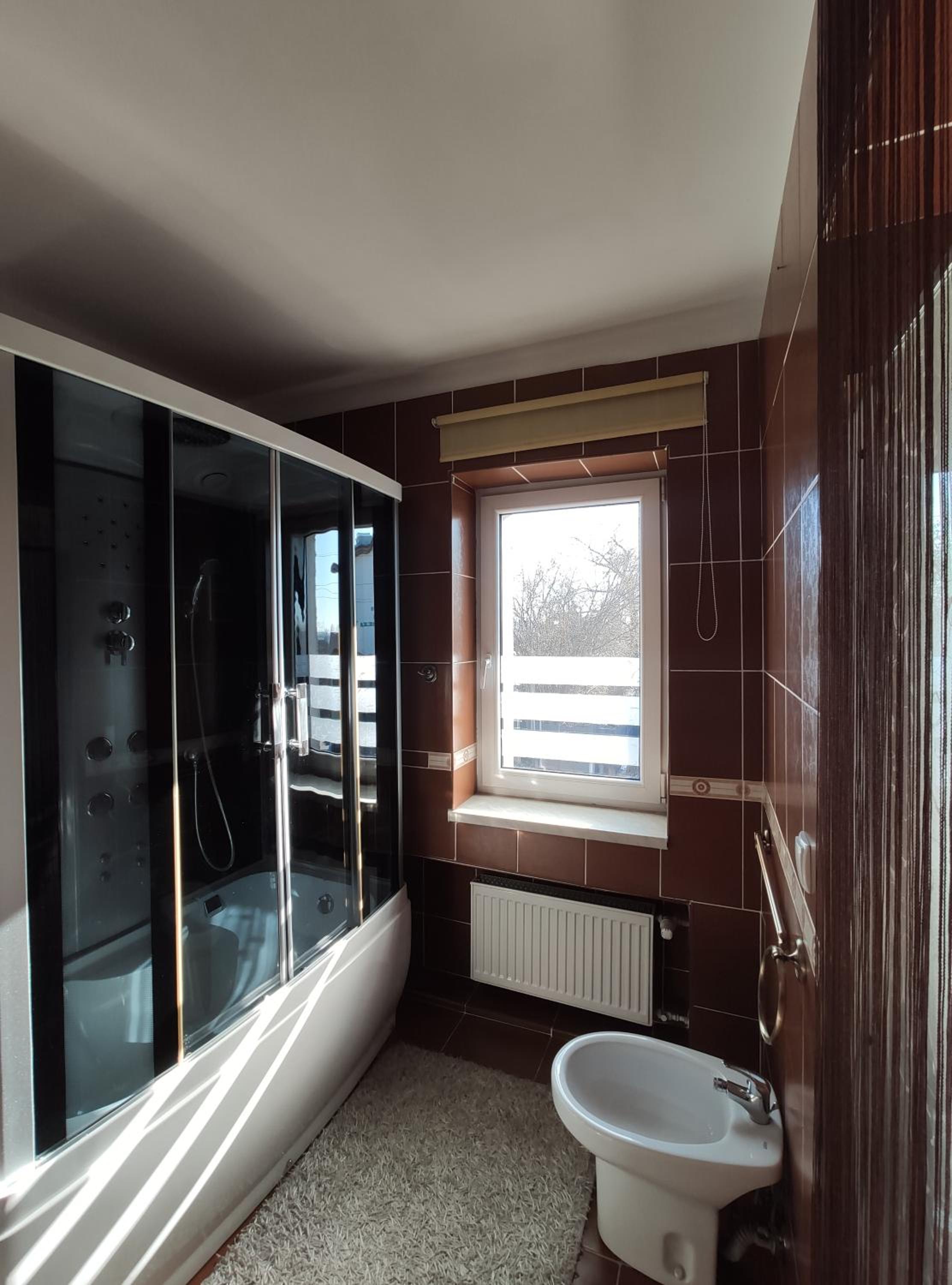 Double Room with Private Bathroom - Photo 3