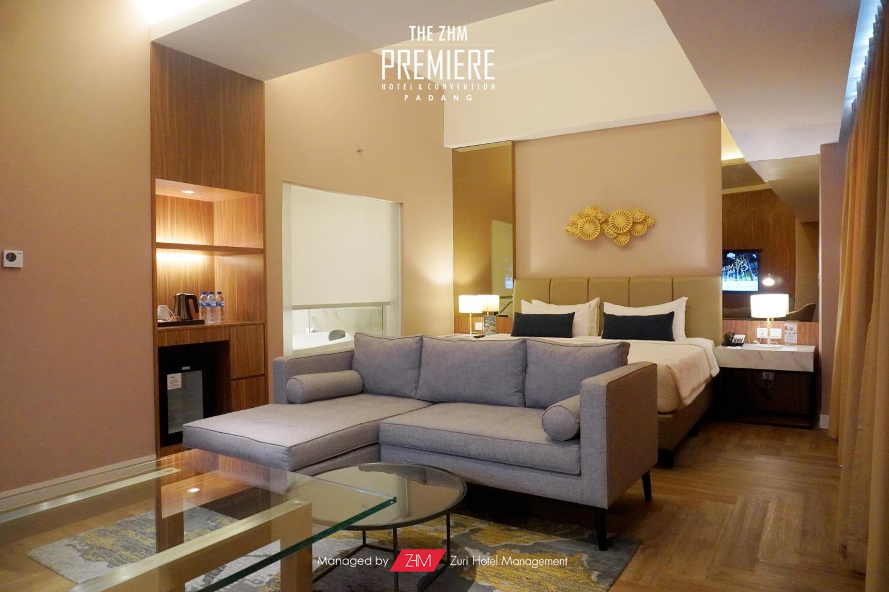 Junior Suite - Photo 1