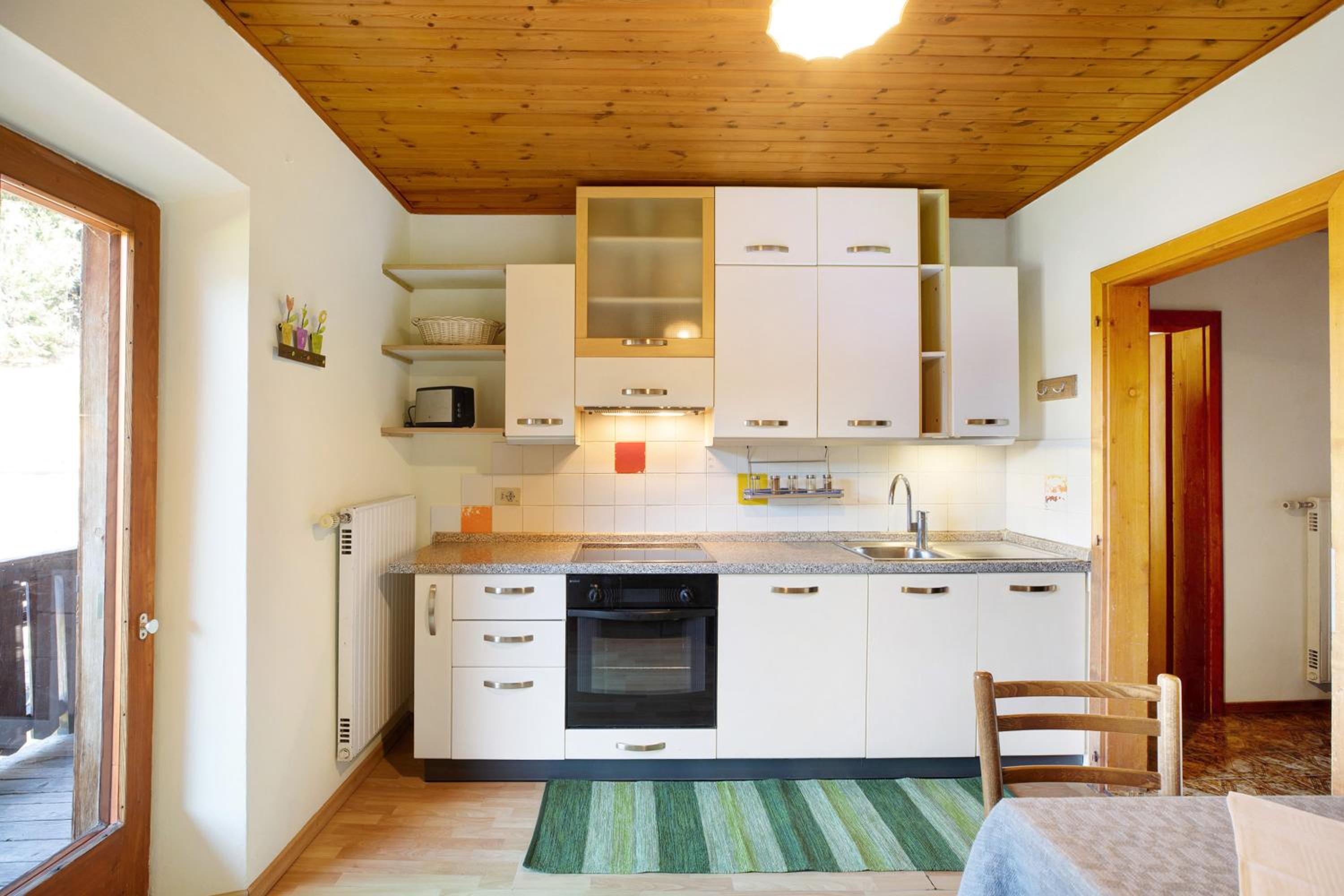 Three-Bedroom Premium Apartment with Balcony photo 3