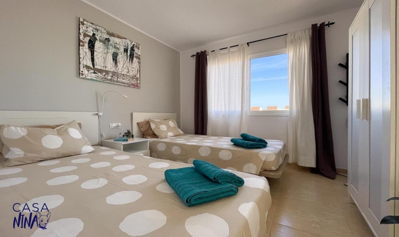 Apartamento con vista a la piscina
