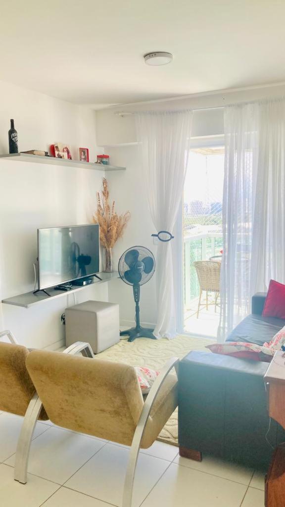 Apartment with Lake View