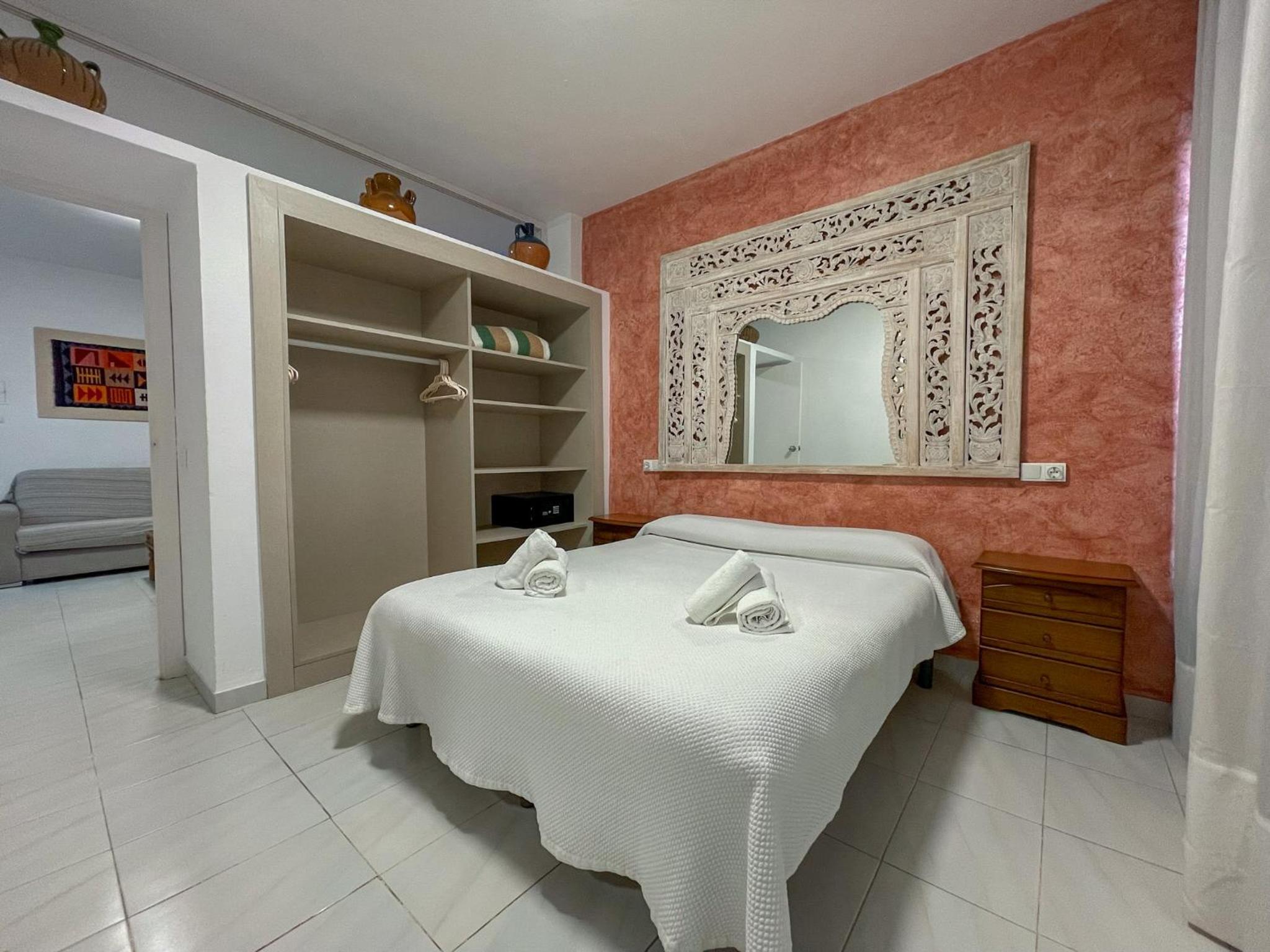 Apartamento de Dos Habitaciones con Terraza (4 Adultos)