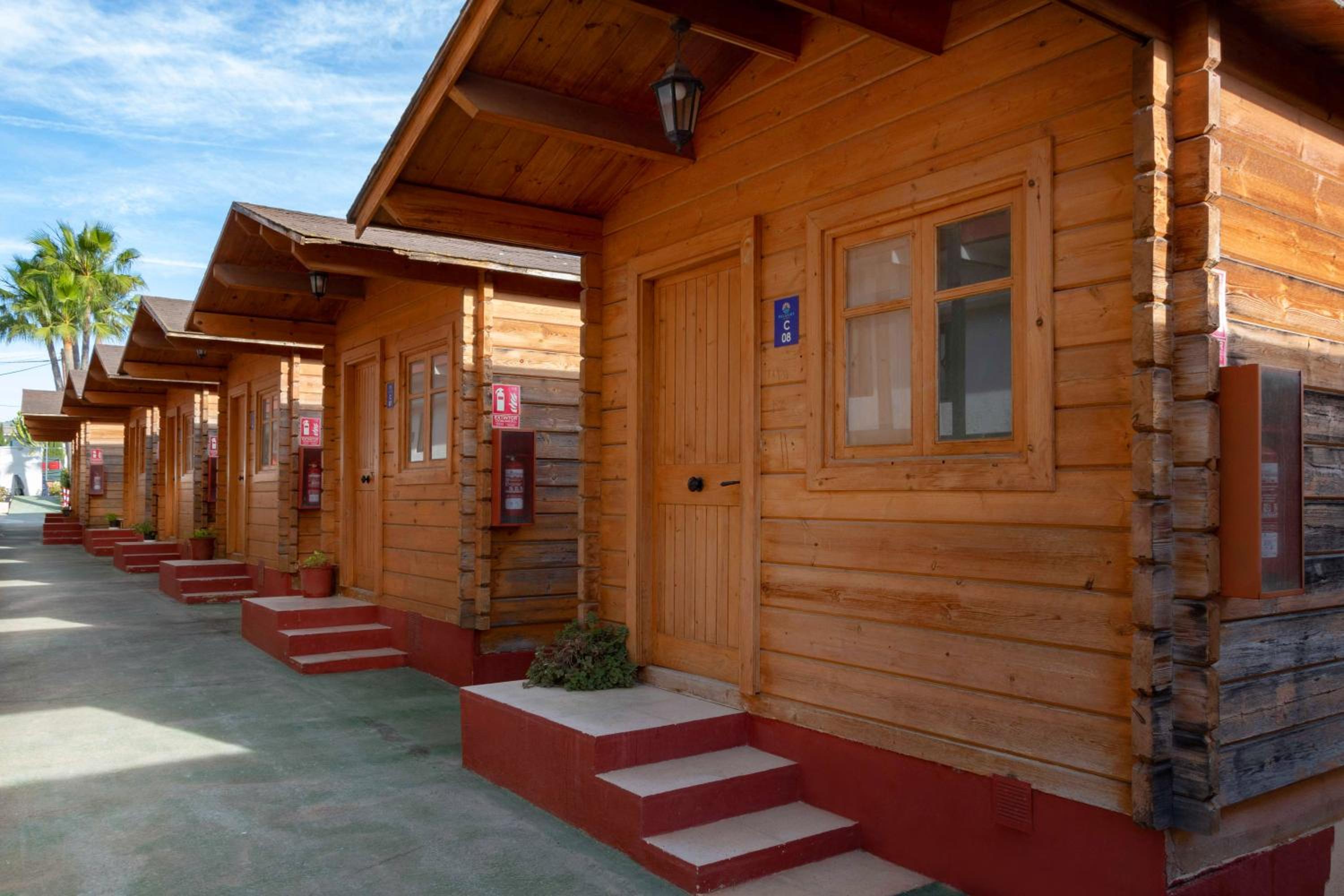 Wood Cabin - Photo 49