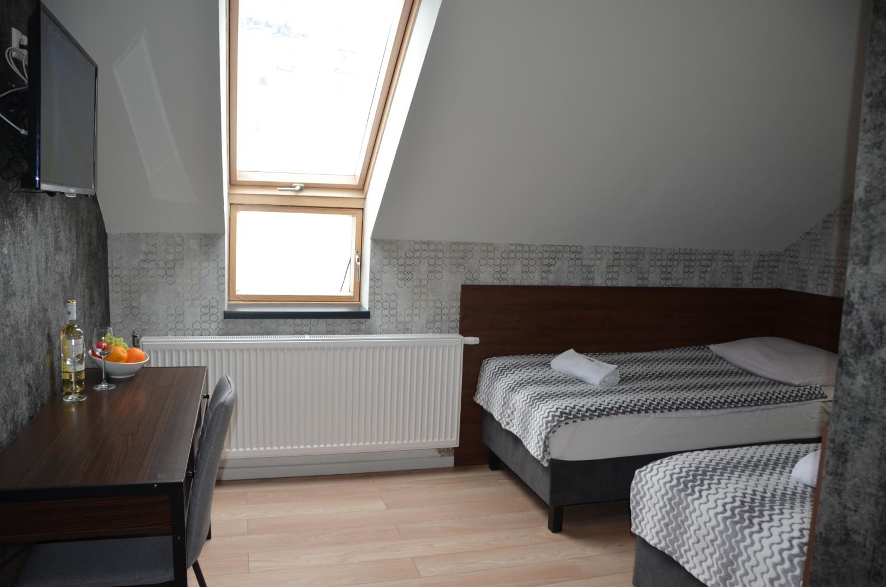 Double Room with Mountain View - Photo 1