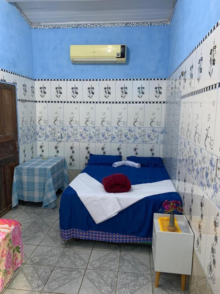 Large Double Room - Photo 1