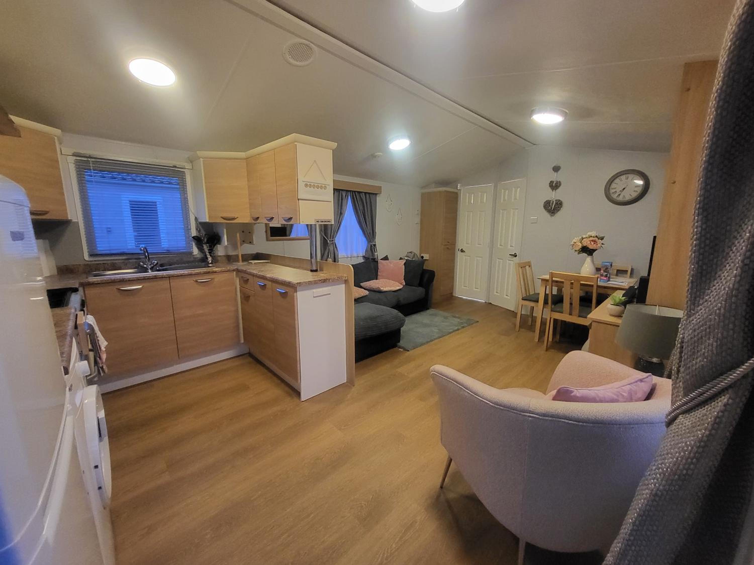 Caravan photo 2