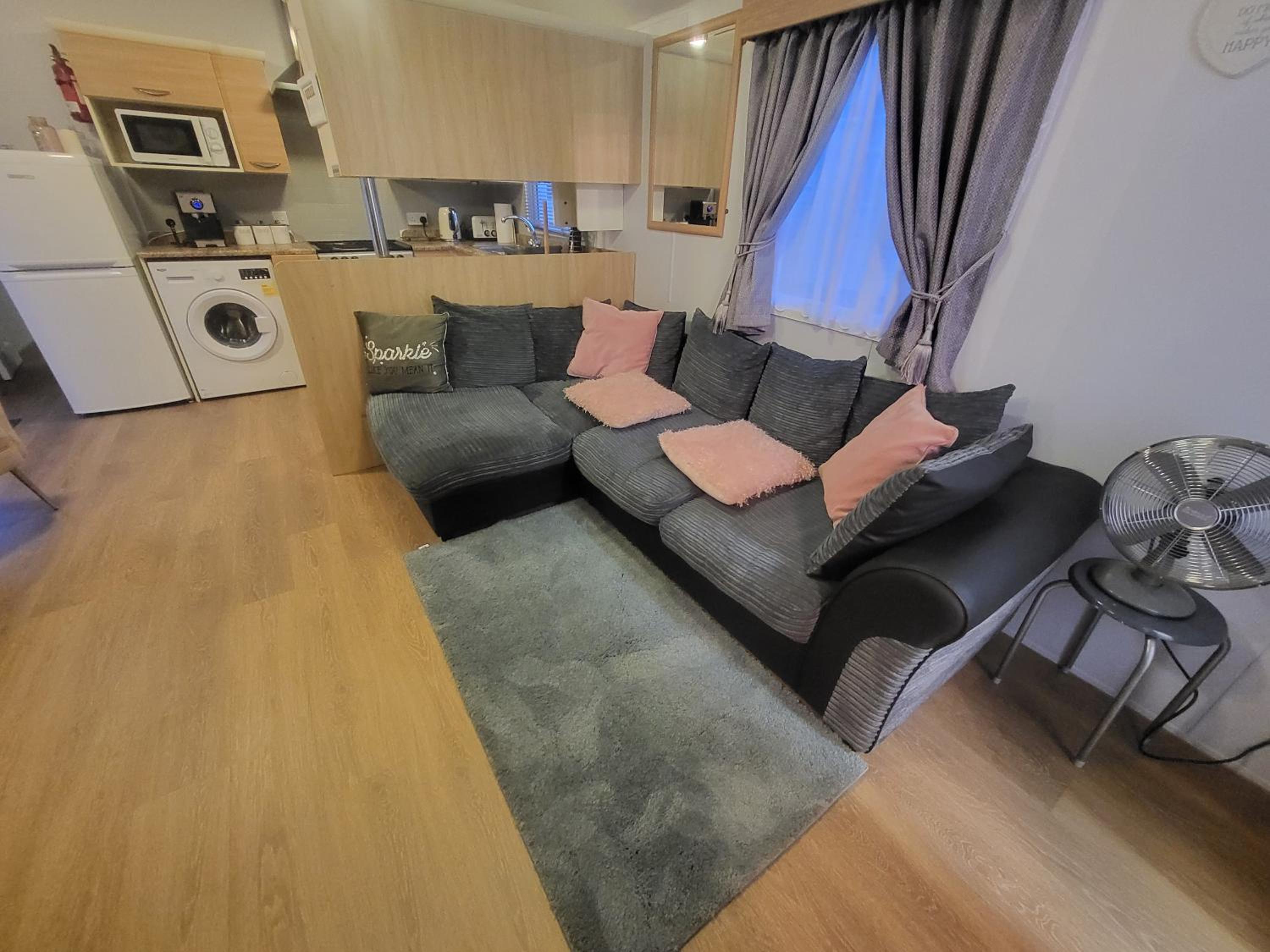 Caravan photo 1
