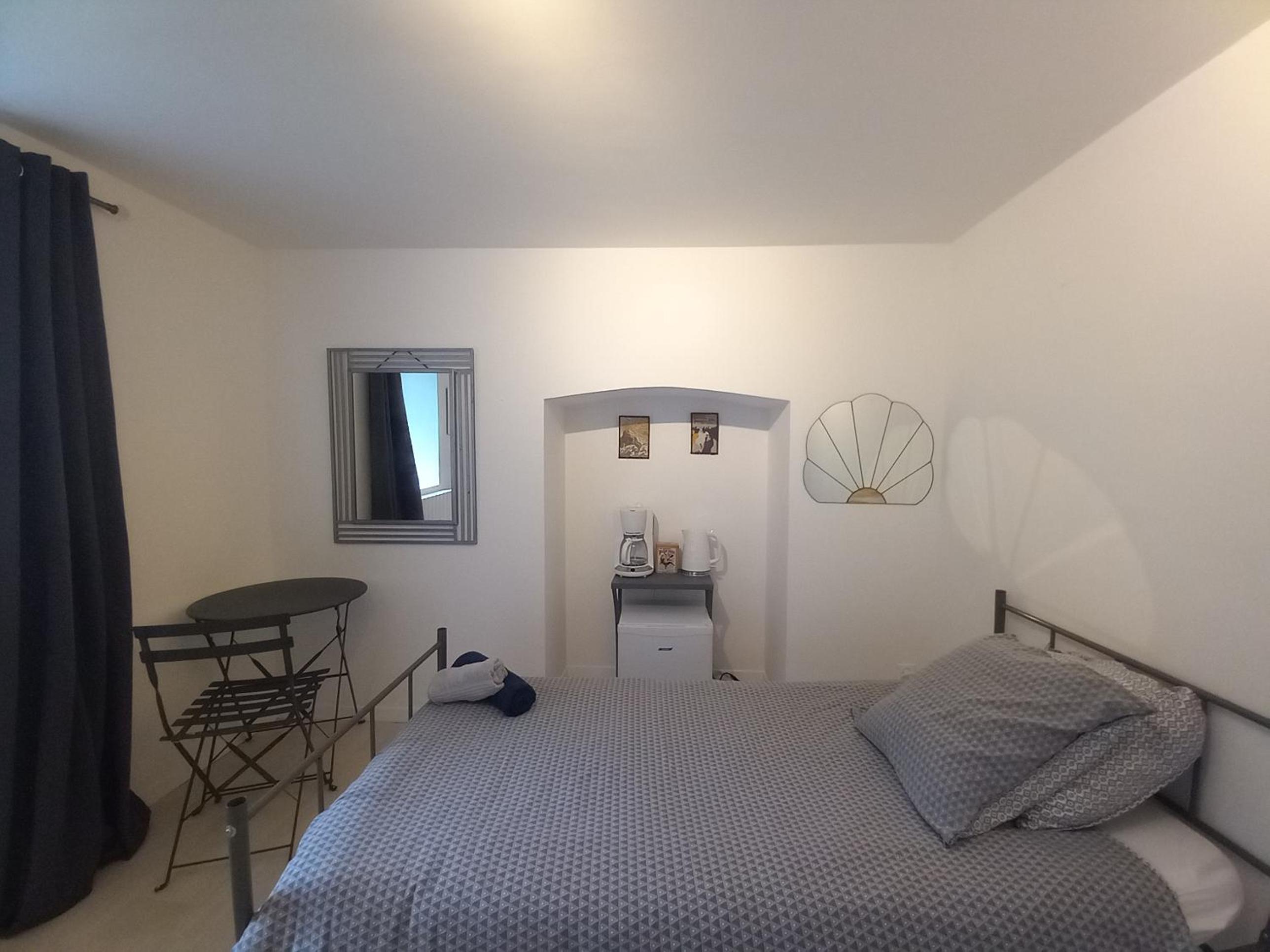 Double or Twin Room with Garden View photo 1