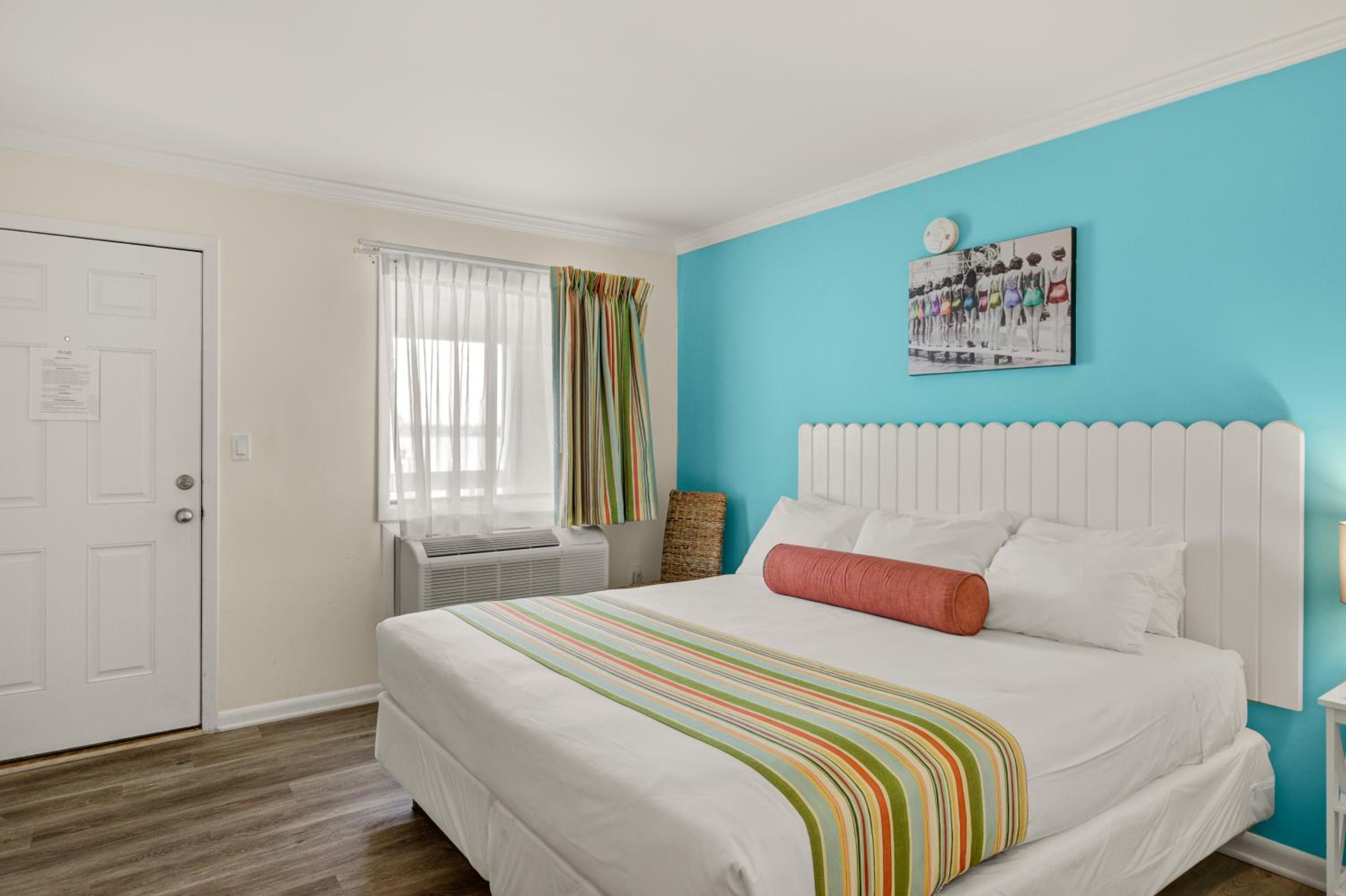 Standard King Room