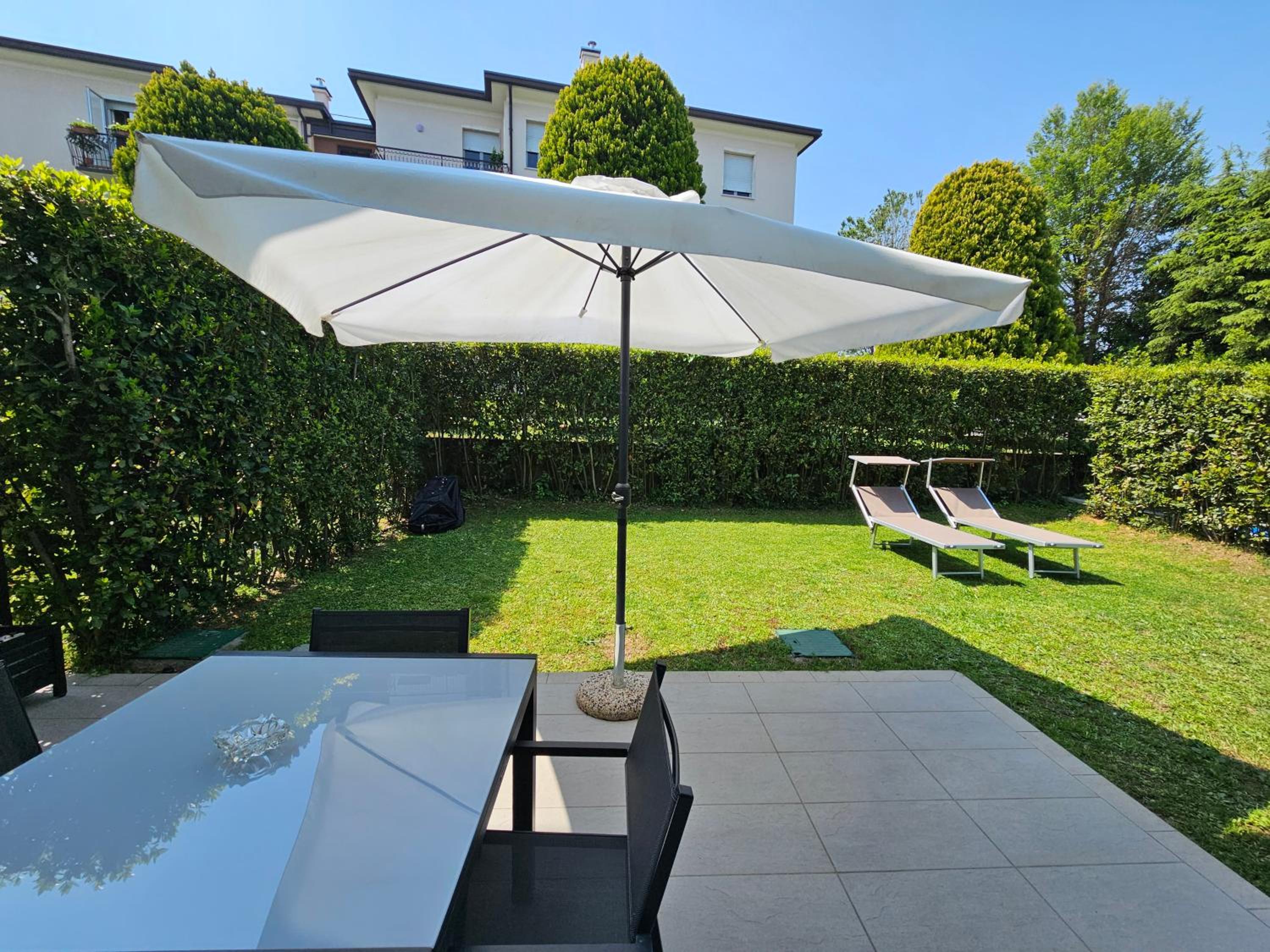 Apartment with Garden View photo 3
