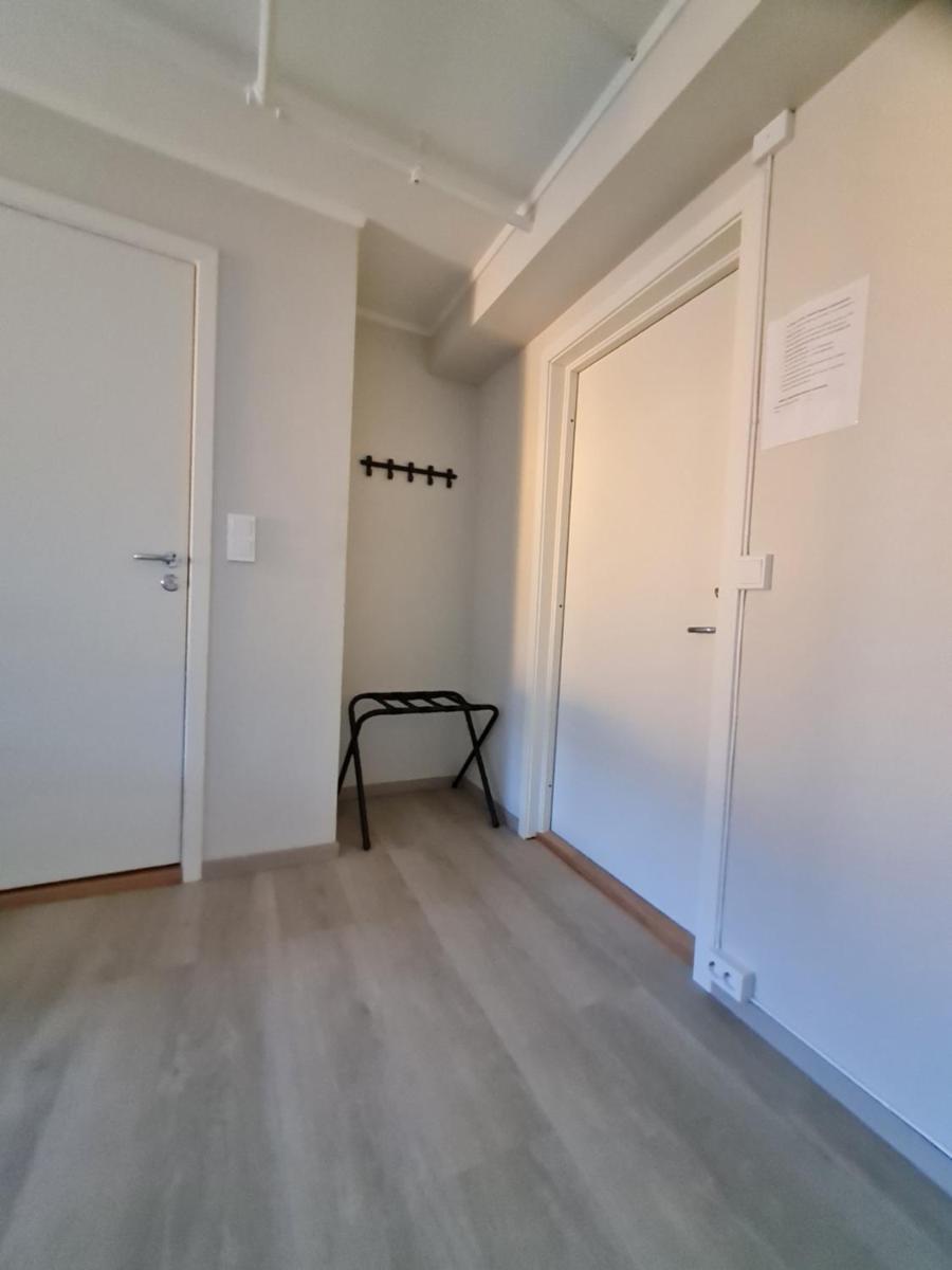 Deluxe Double Room (2 Adults + 1 Child) photo 2