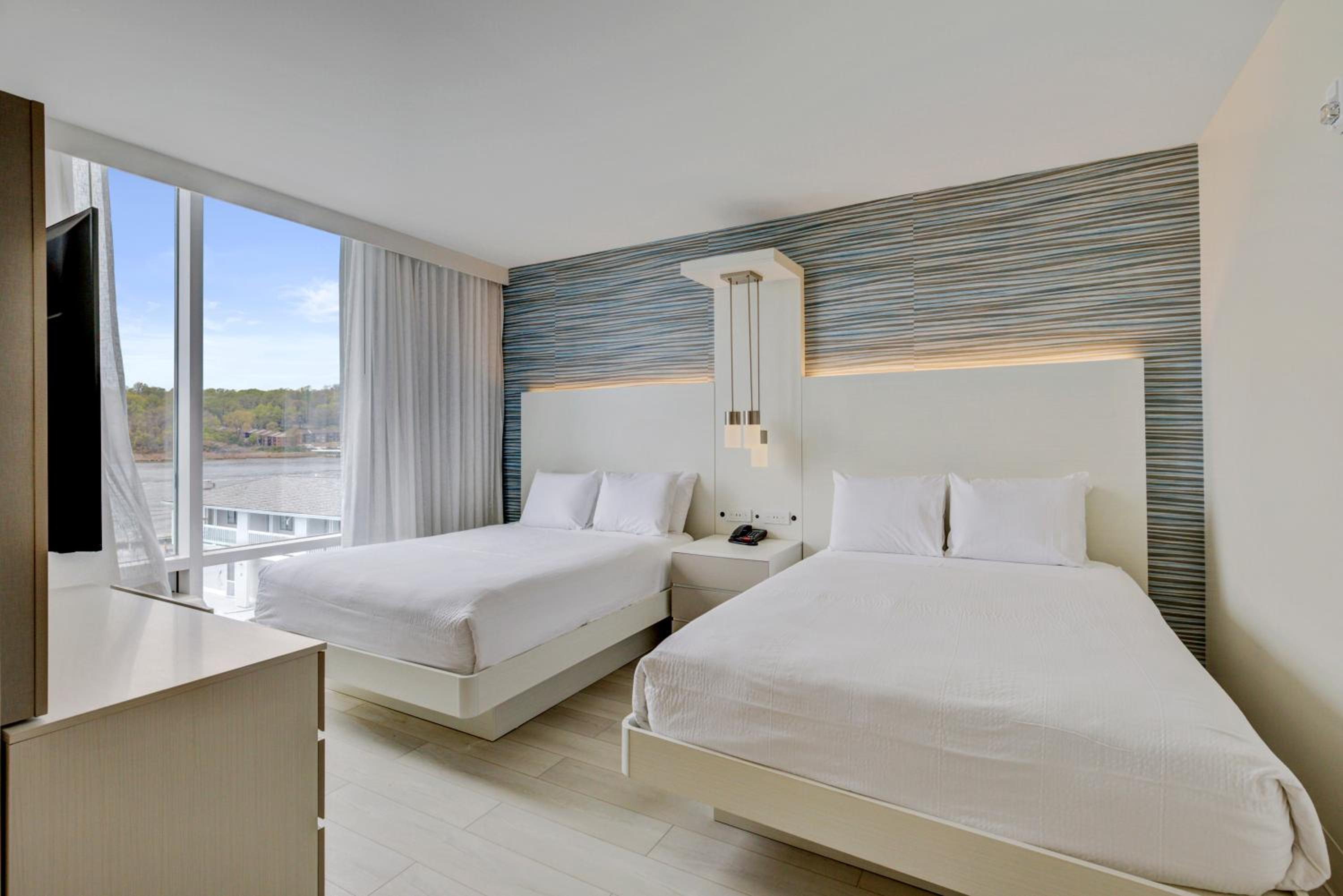 Deluxe Queen Room with Two Queen Beds