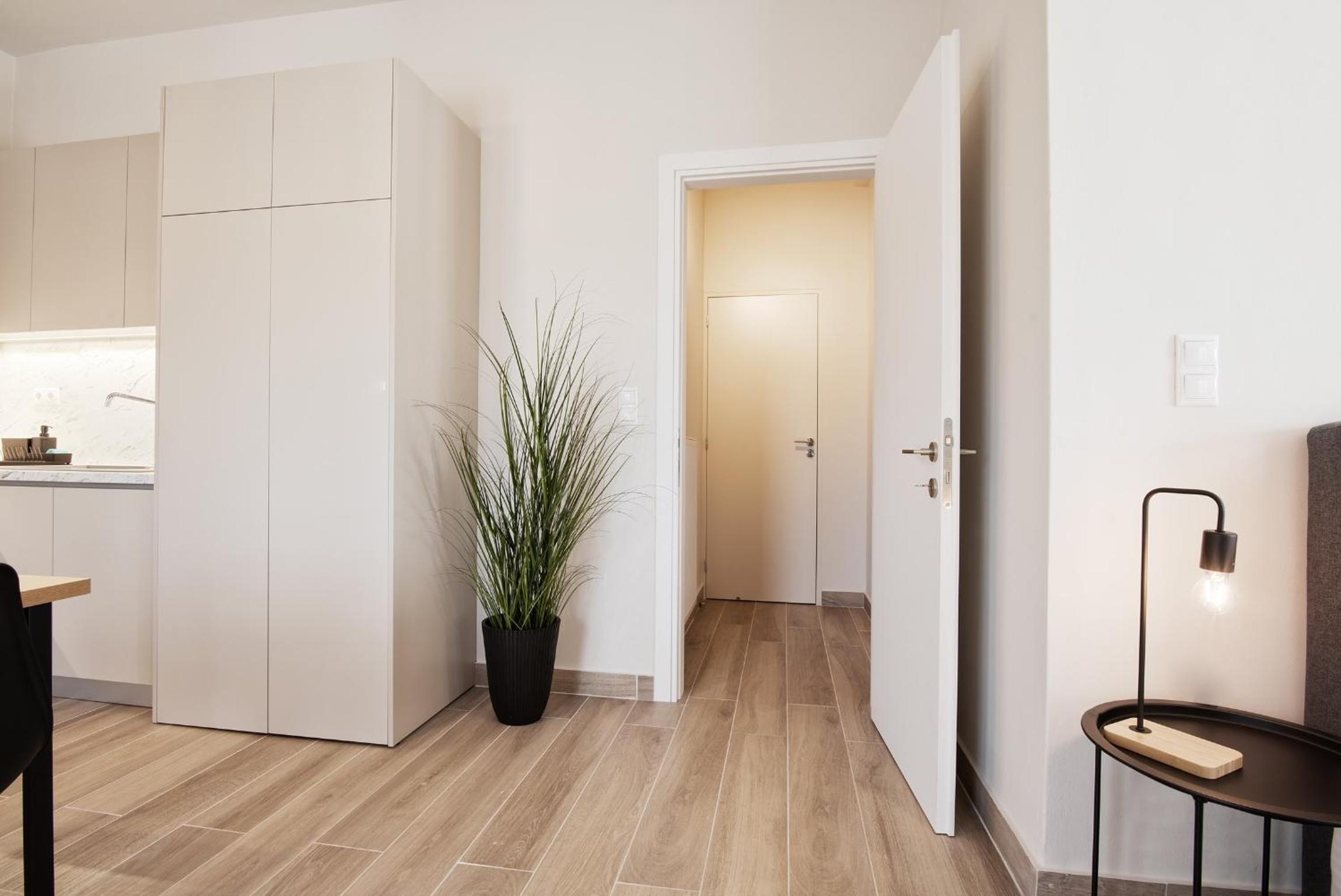 Deluxe Suite - Photo 24