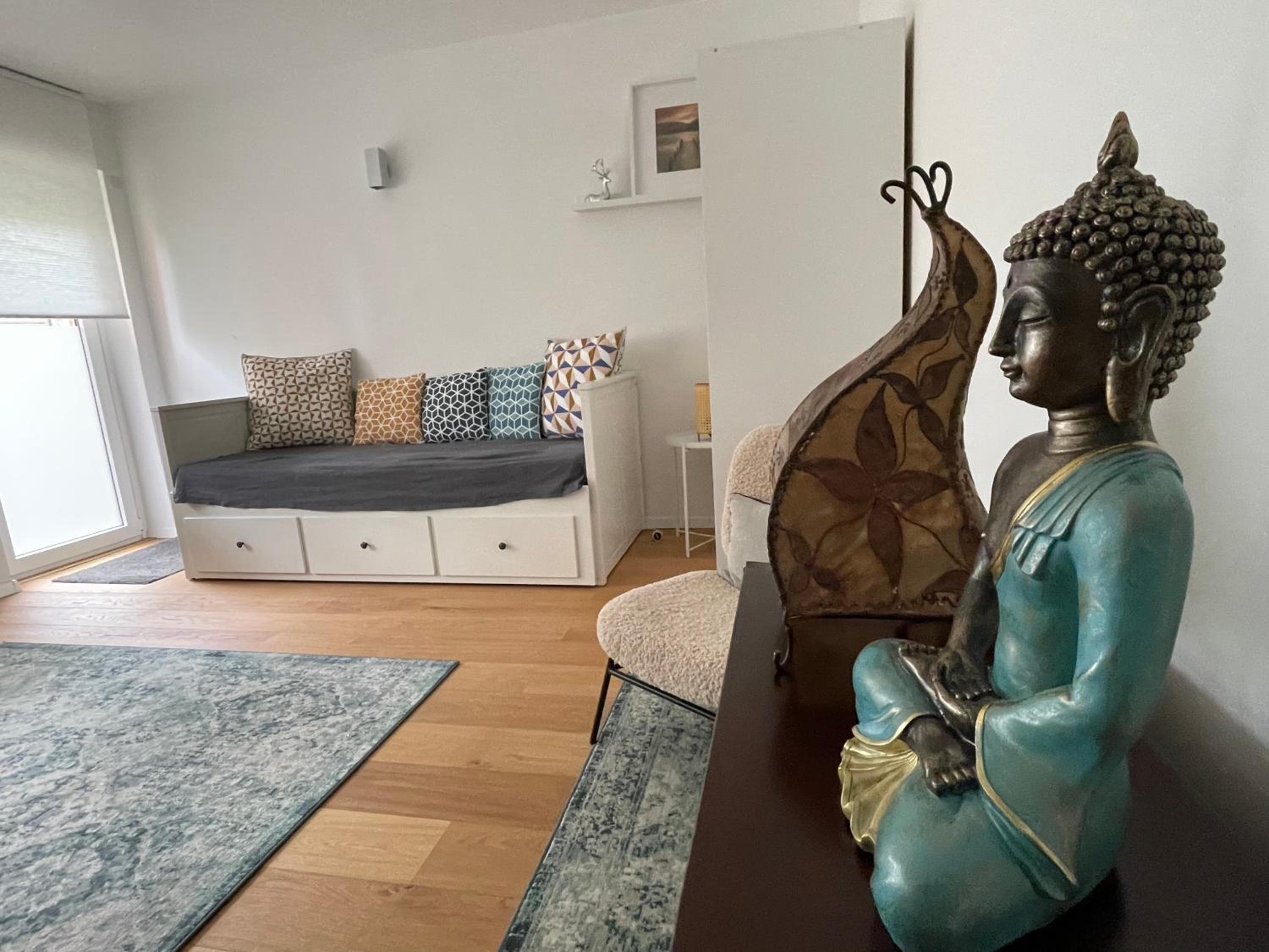 Apartment - Ground Floor - Photo 1