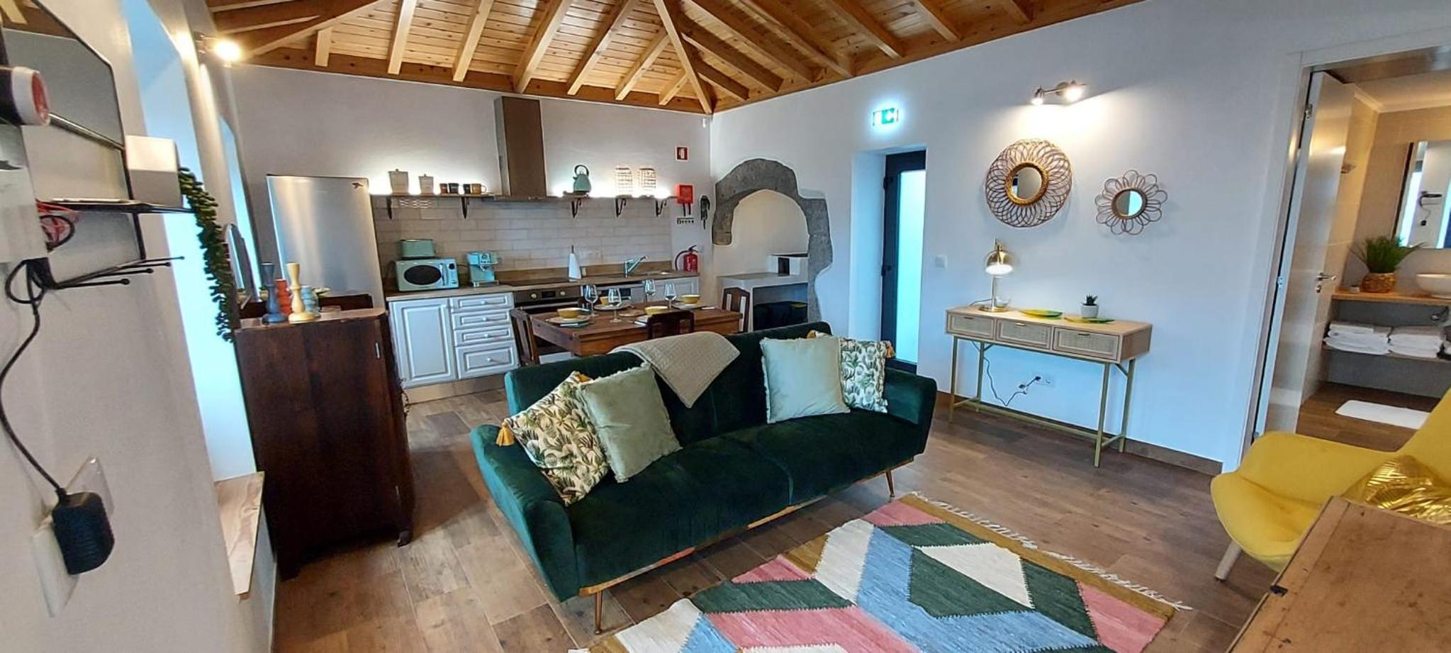 One-Bedroom House photo 1