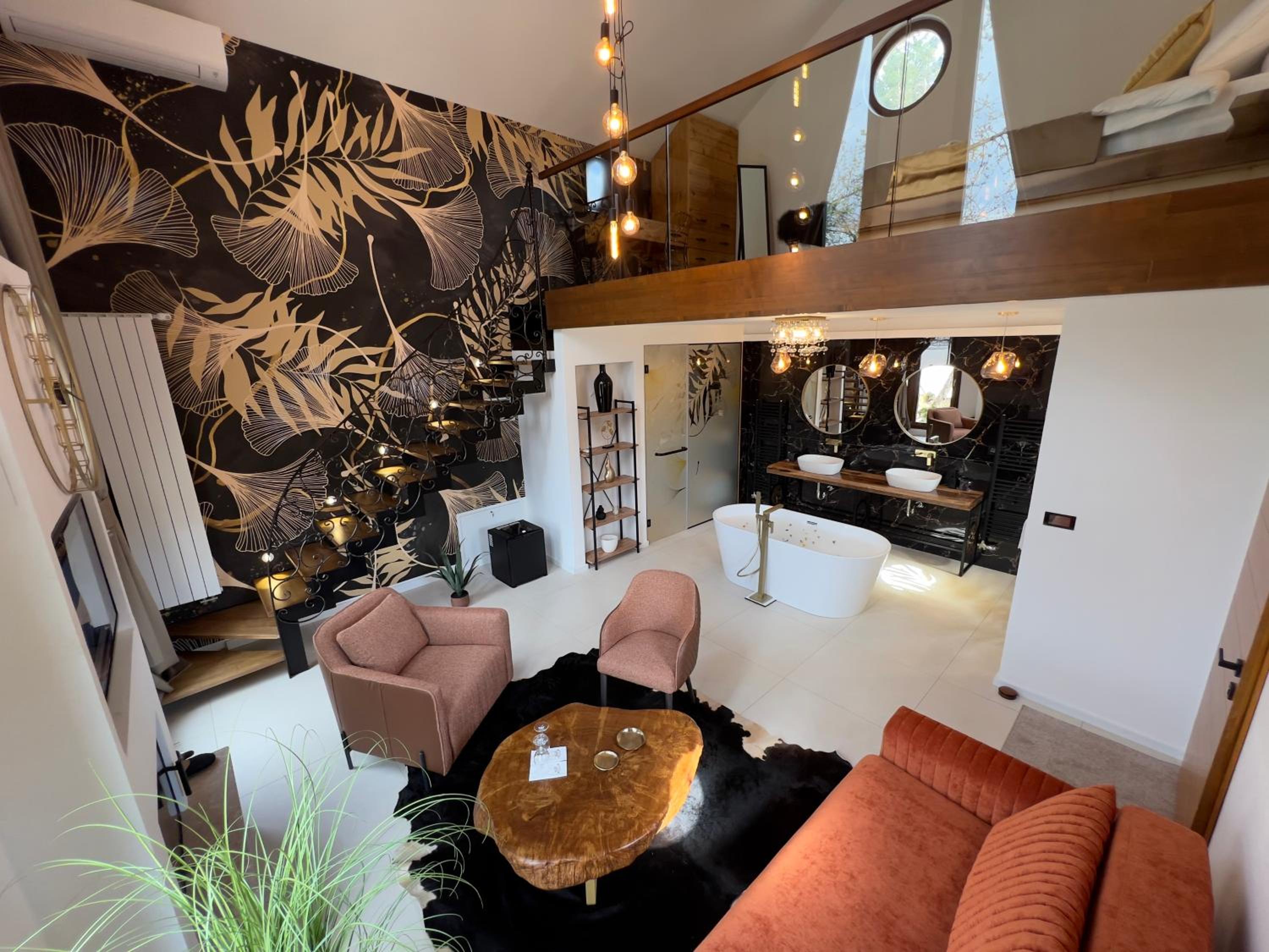 Superior Villa - Photo 3