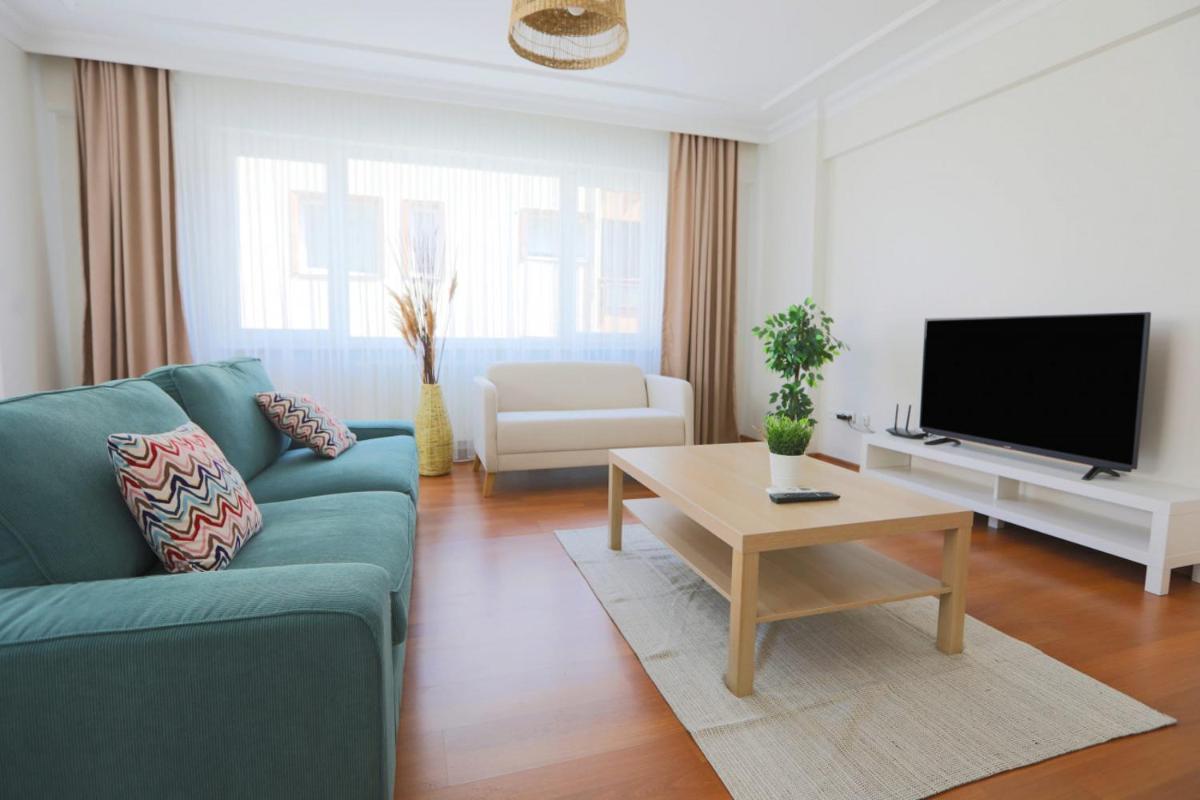 Apartment photo 3