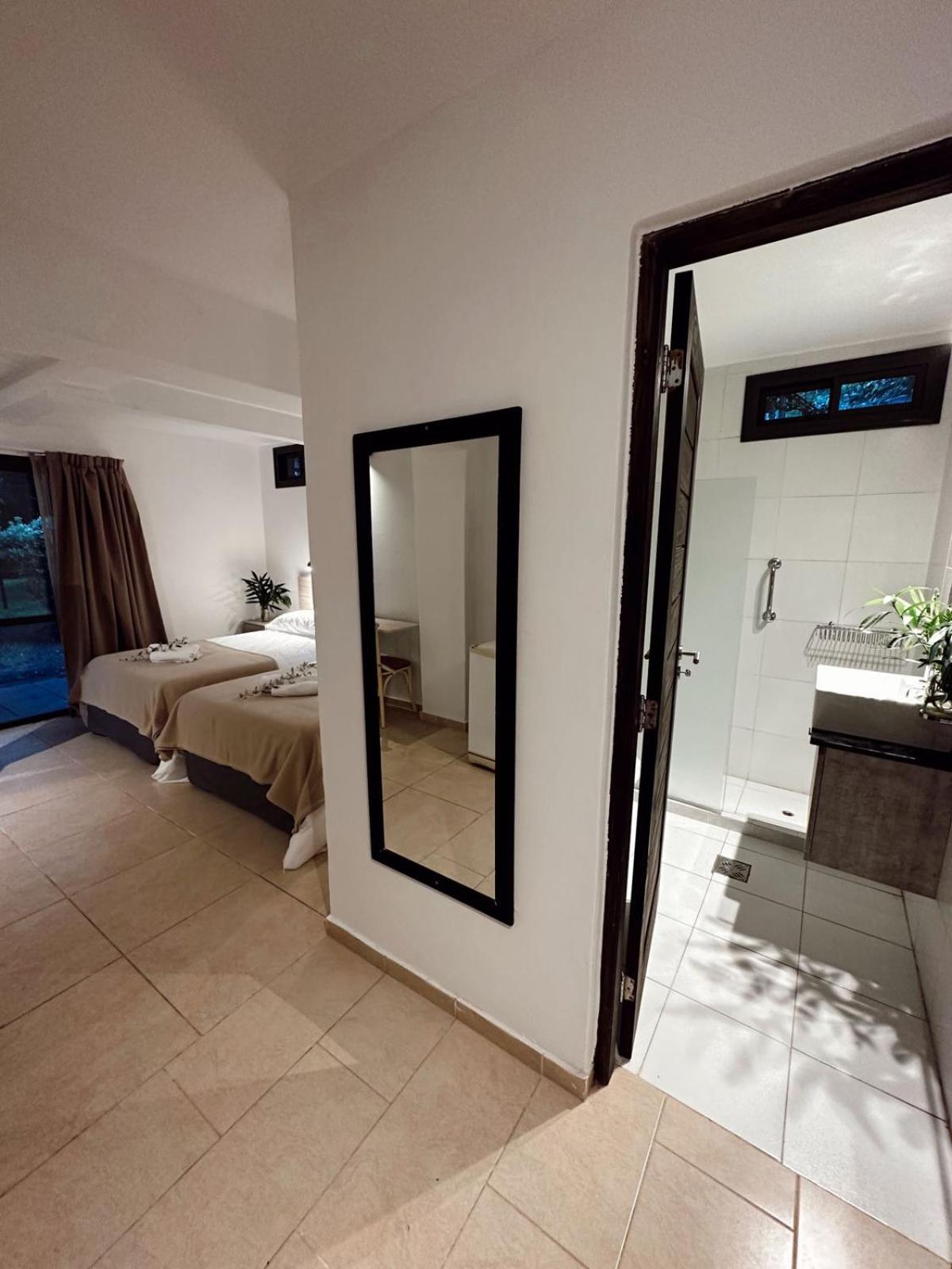 Triple Room with Garden View photo 2