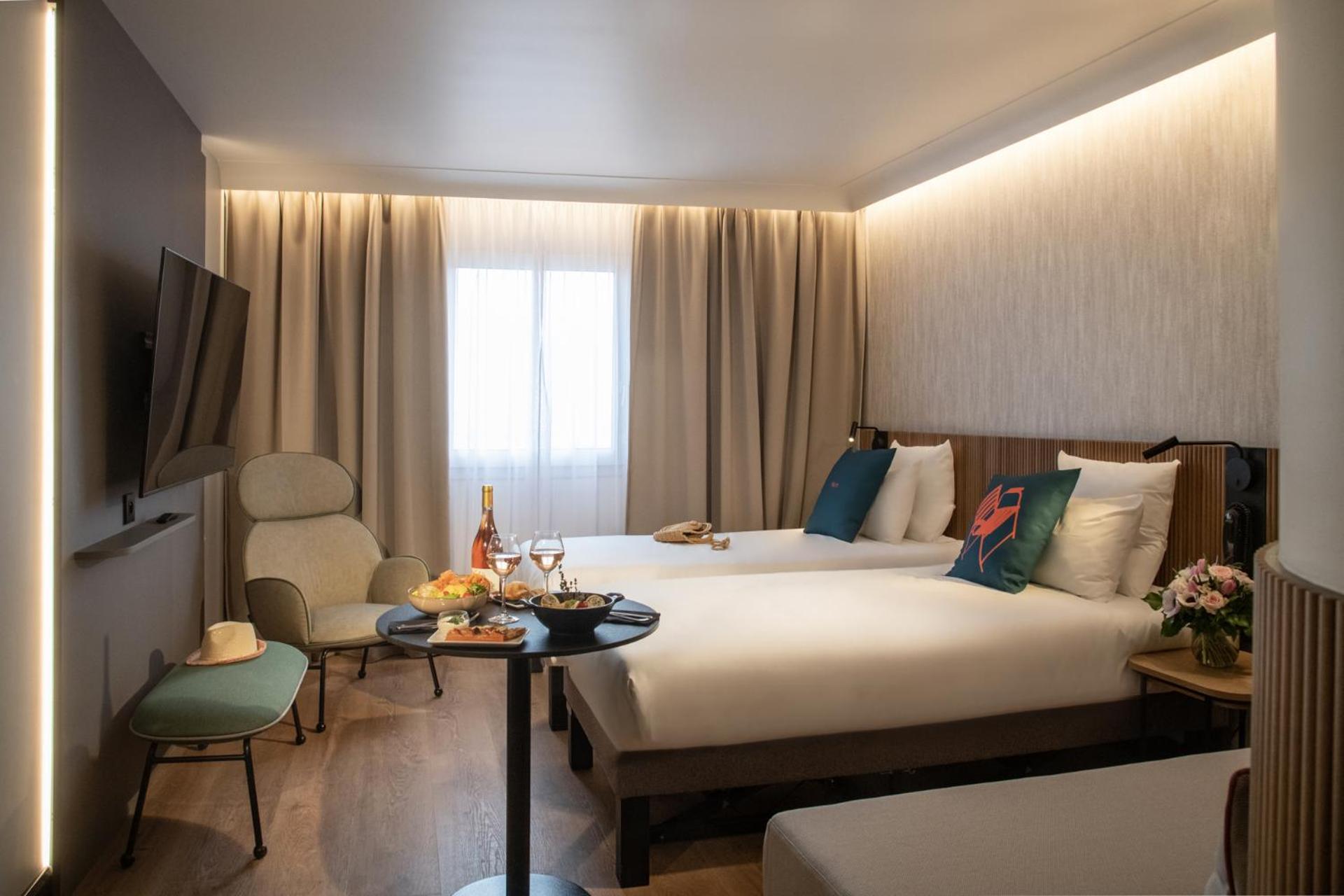 Superior Twin Room - Photo 4