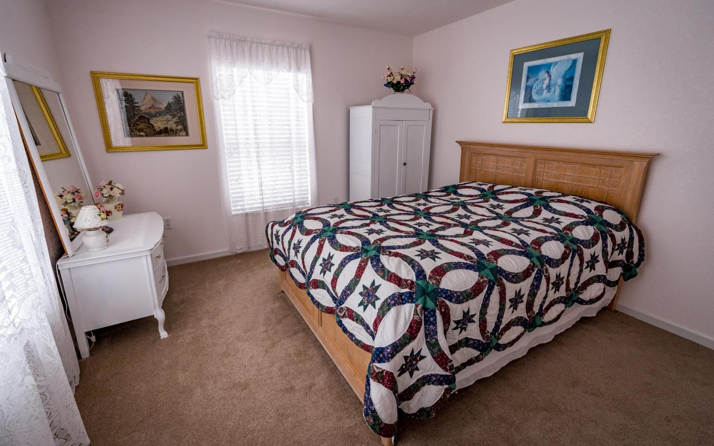 Villa photo 2