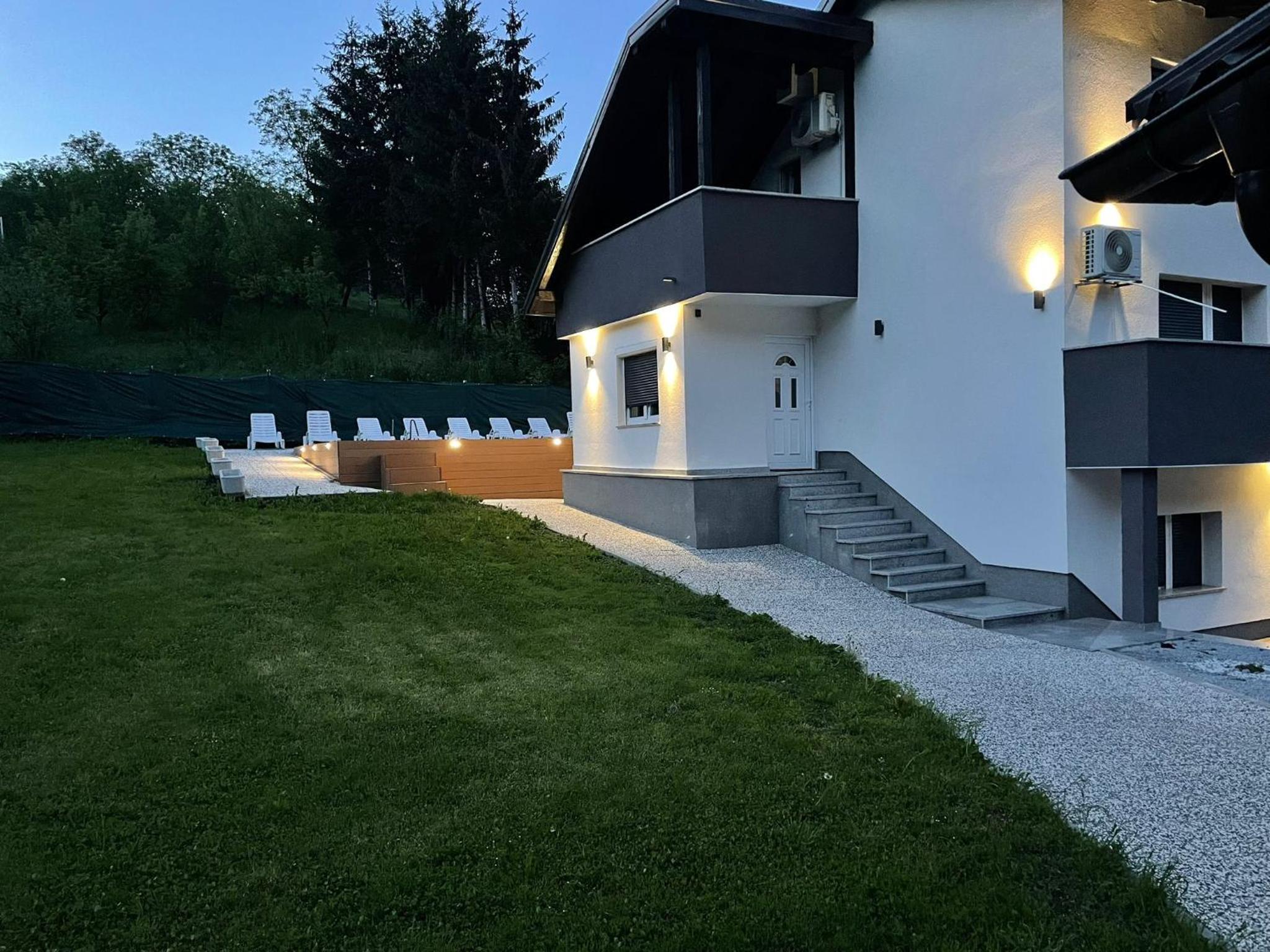 Deluxe Villa - Photo 54