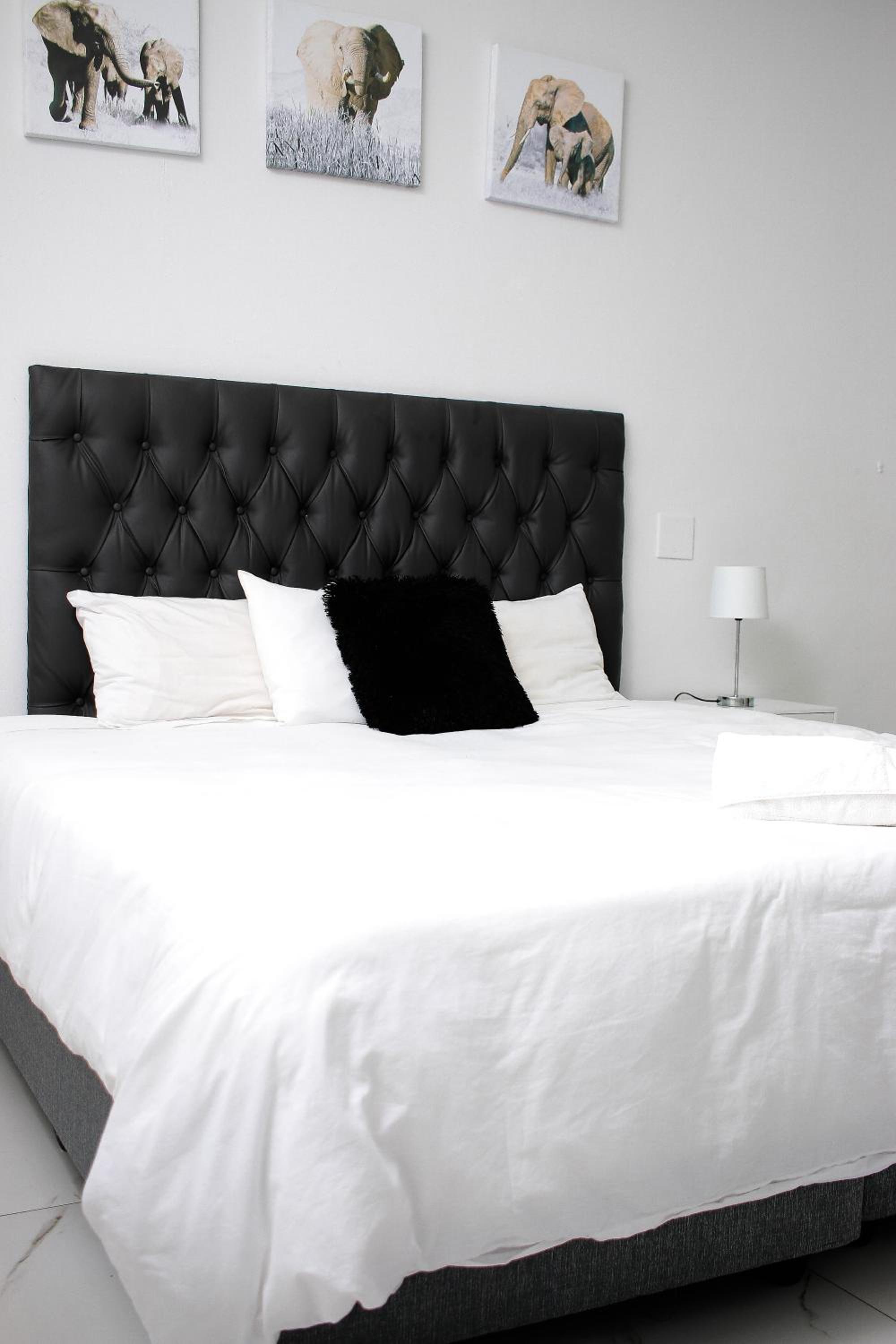 Deluxe Double Room with Shower