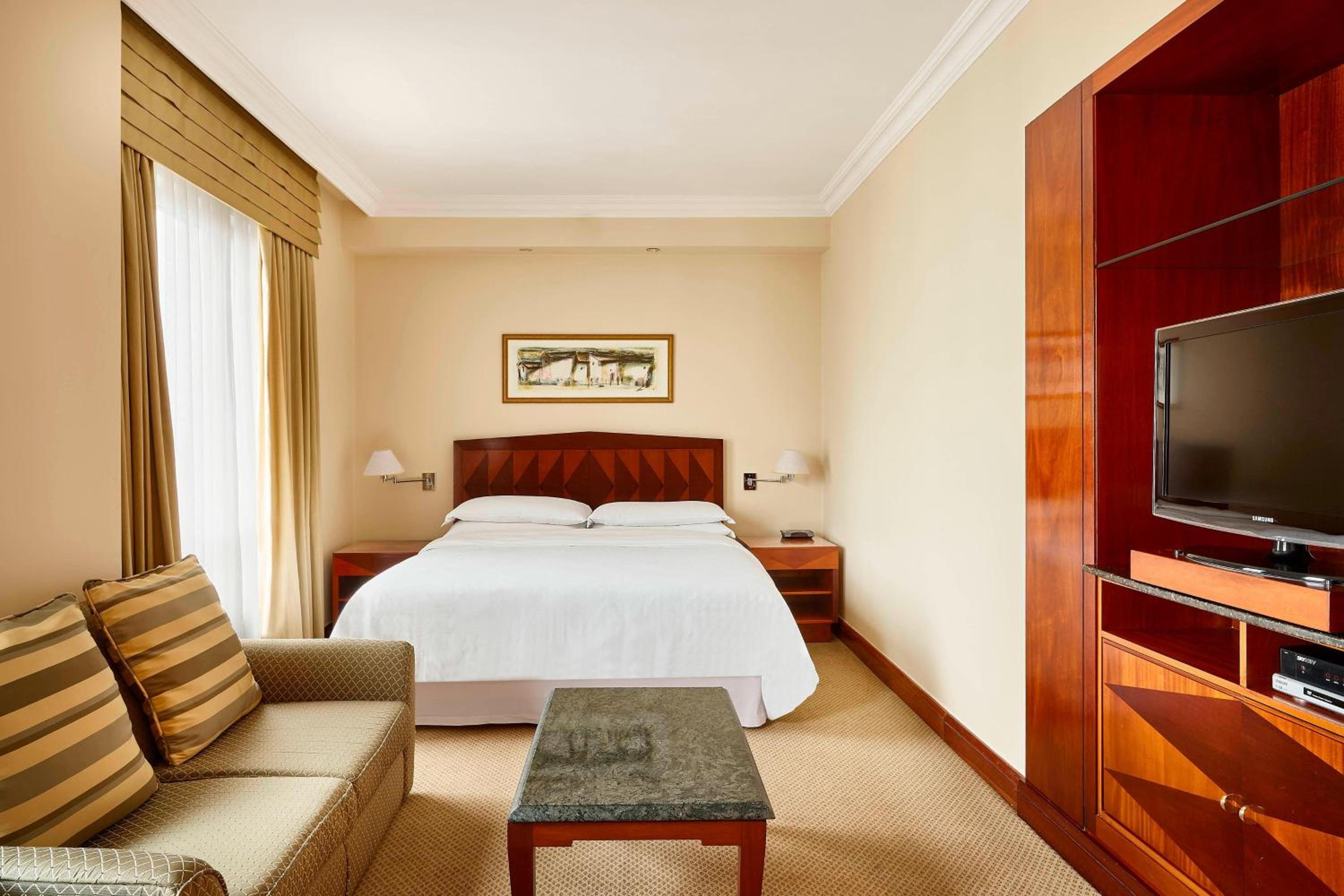 Comfort King Room - Photo 1