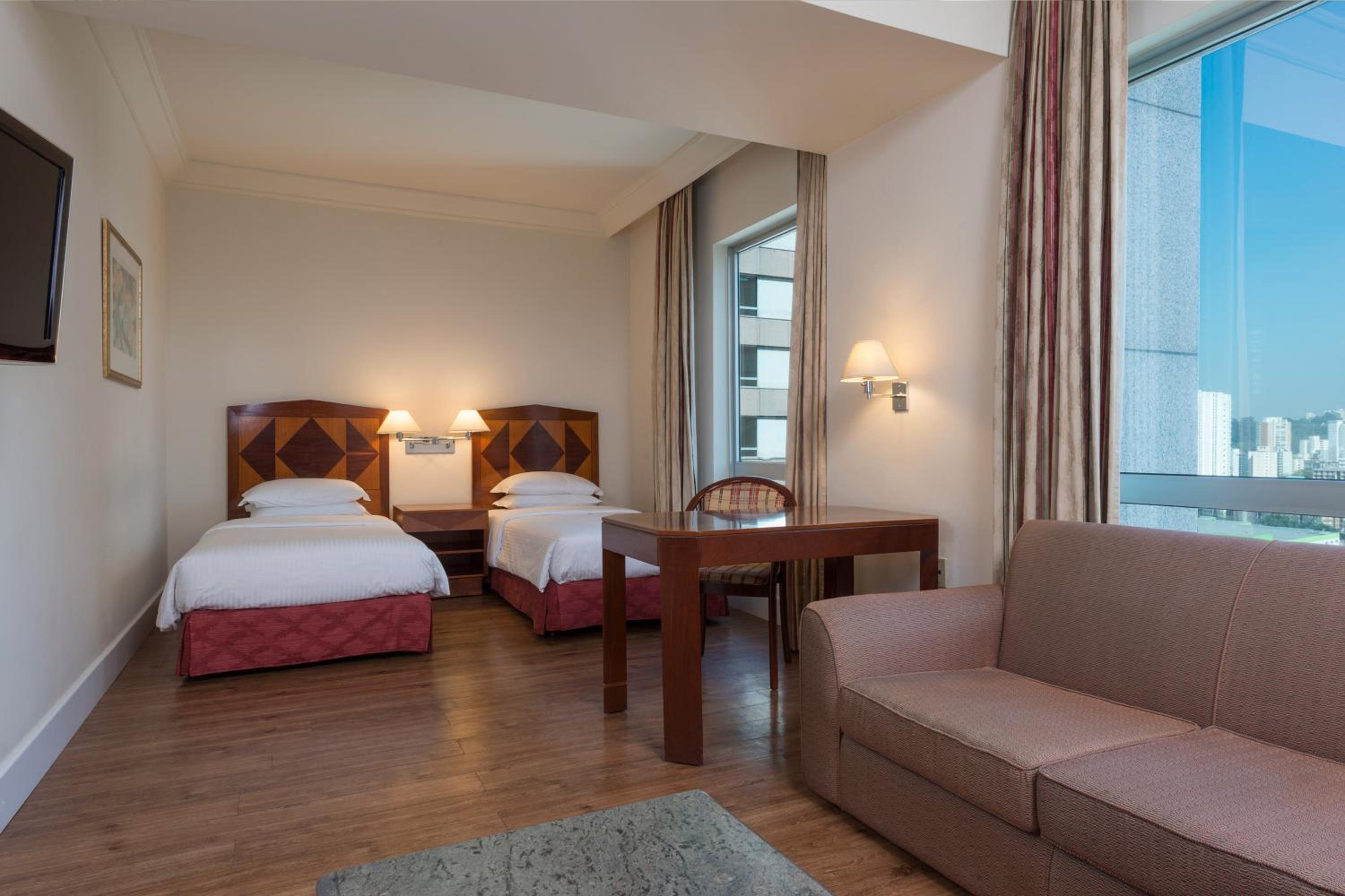 Comfort Double Room with Two Double Beds - Photo 3