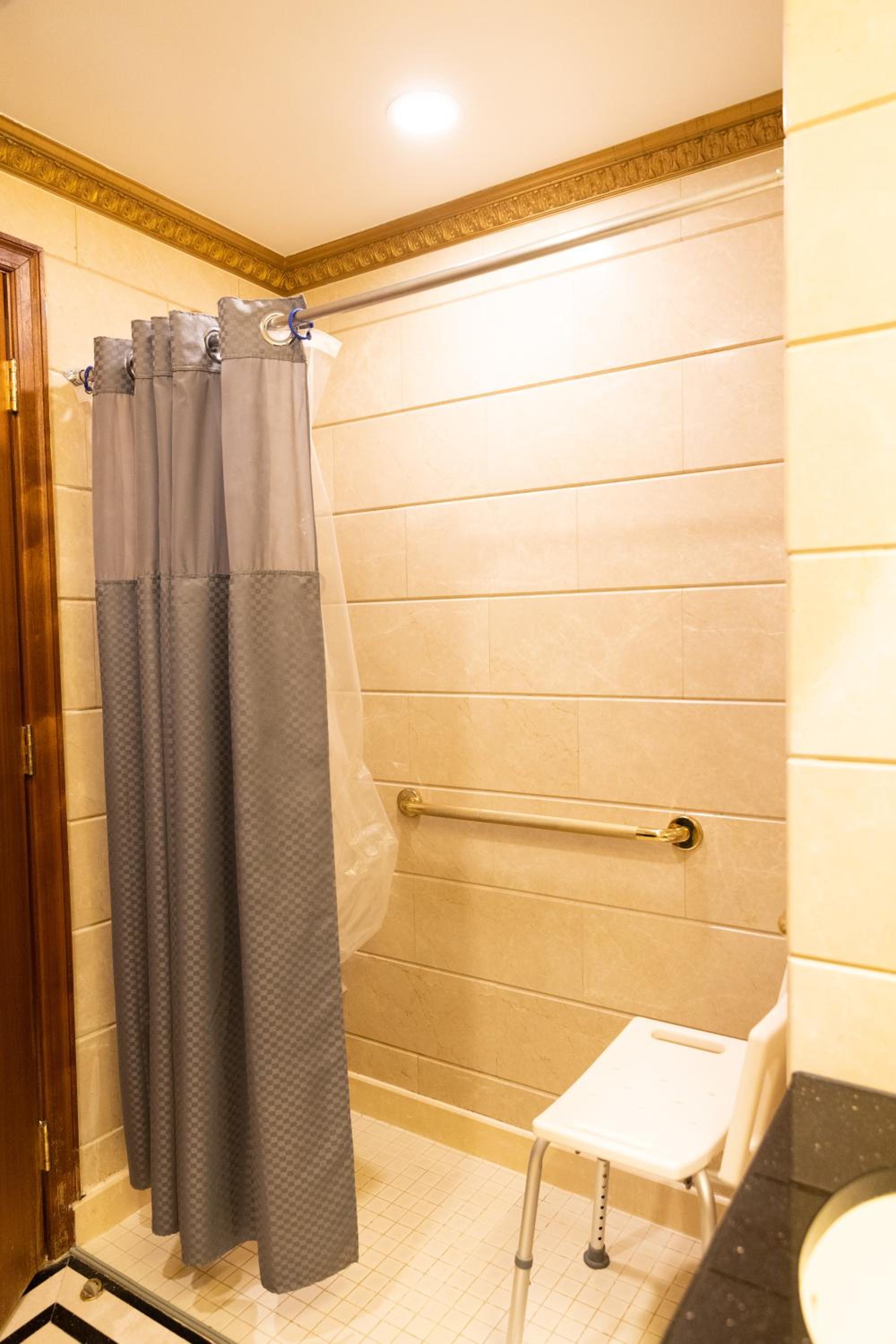 King Room - Disability Access