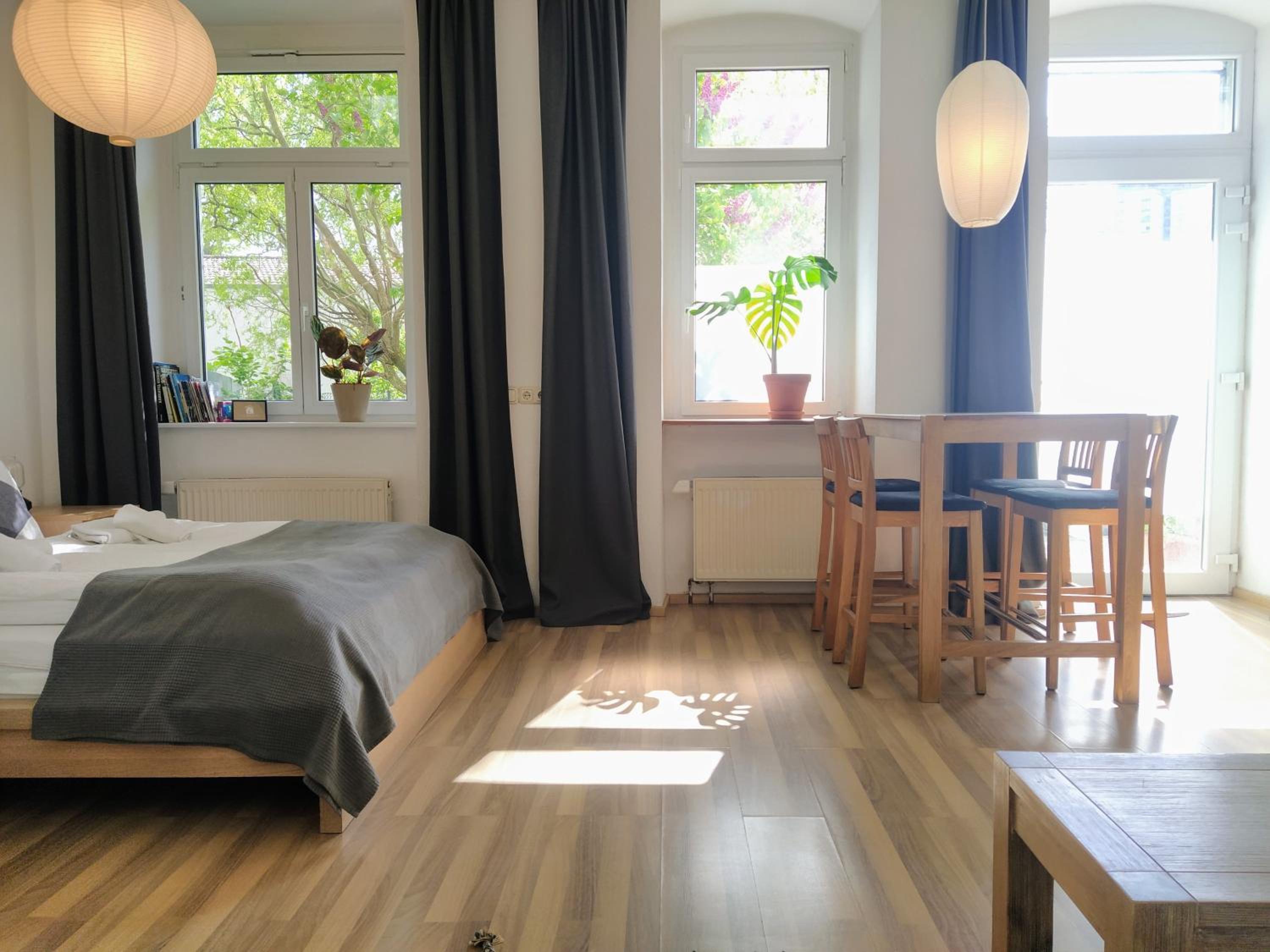Studio with Garden View photo 3