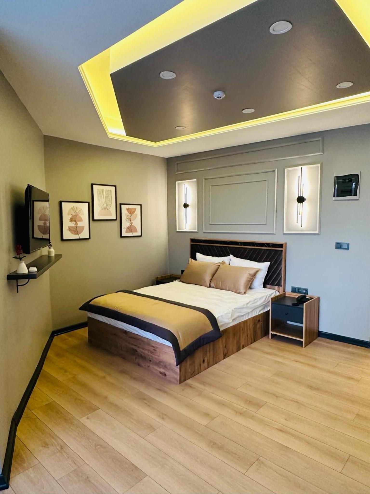 Superior Triple Room - Photo 11