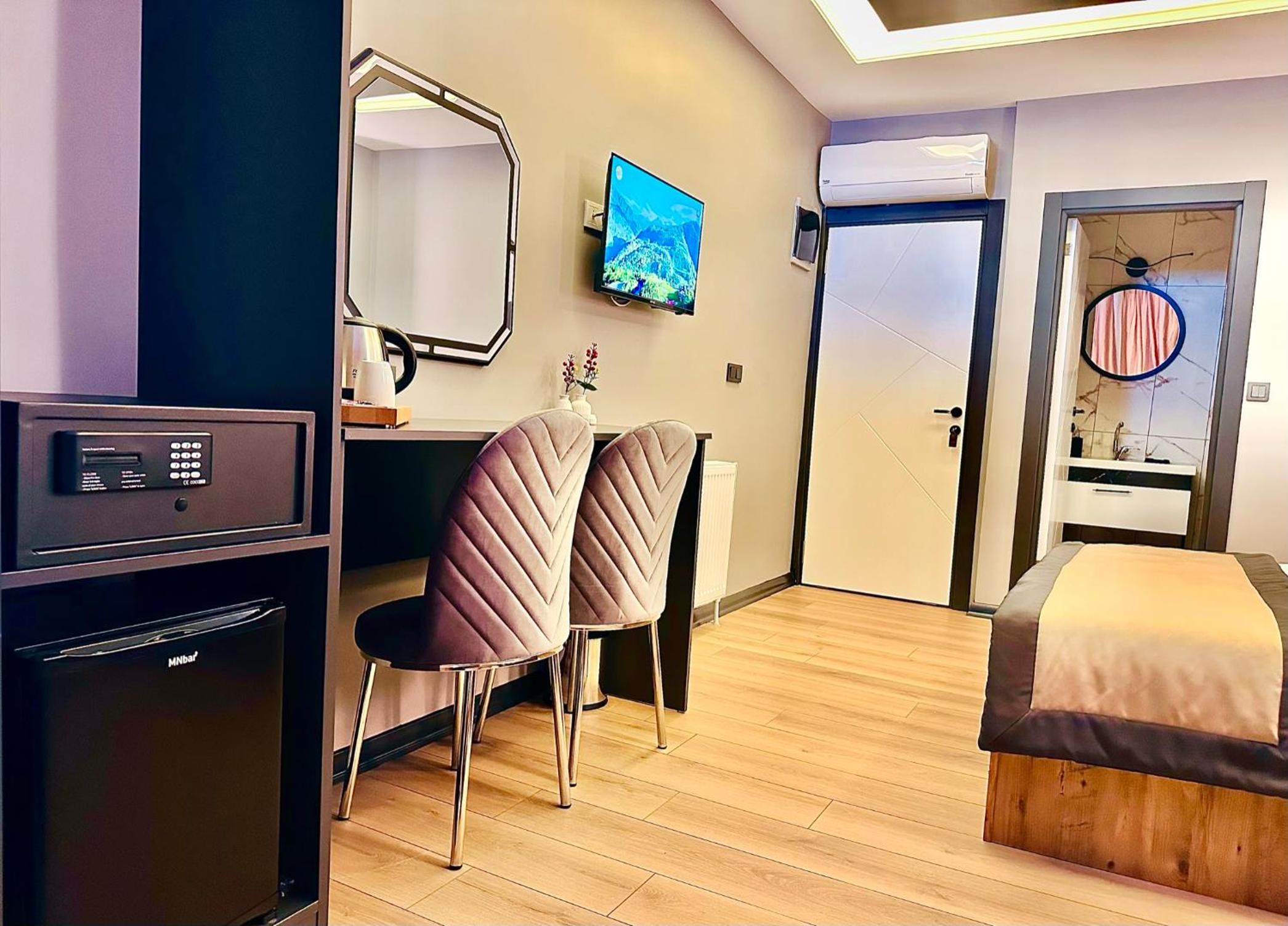 Superior Triple Room - Photo 7